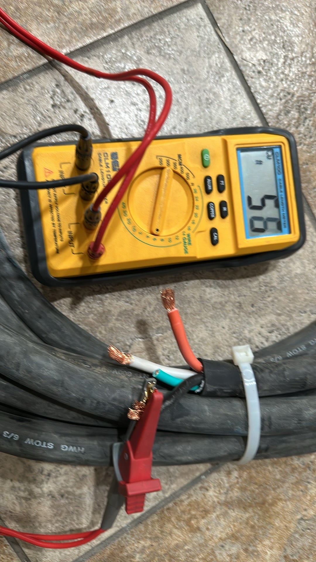 SOUTHWIRE 6-3 & 8-1 SEOW 90C 56FT LONG WATER RESISTANT