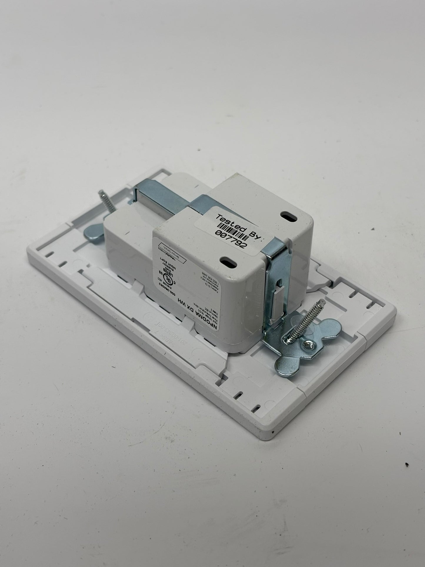 nLight AcuityControls NPODMA DX WH (2592TS) 259 Wired Wall Switch
