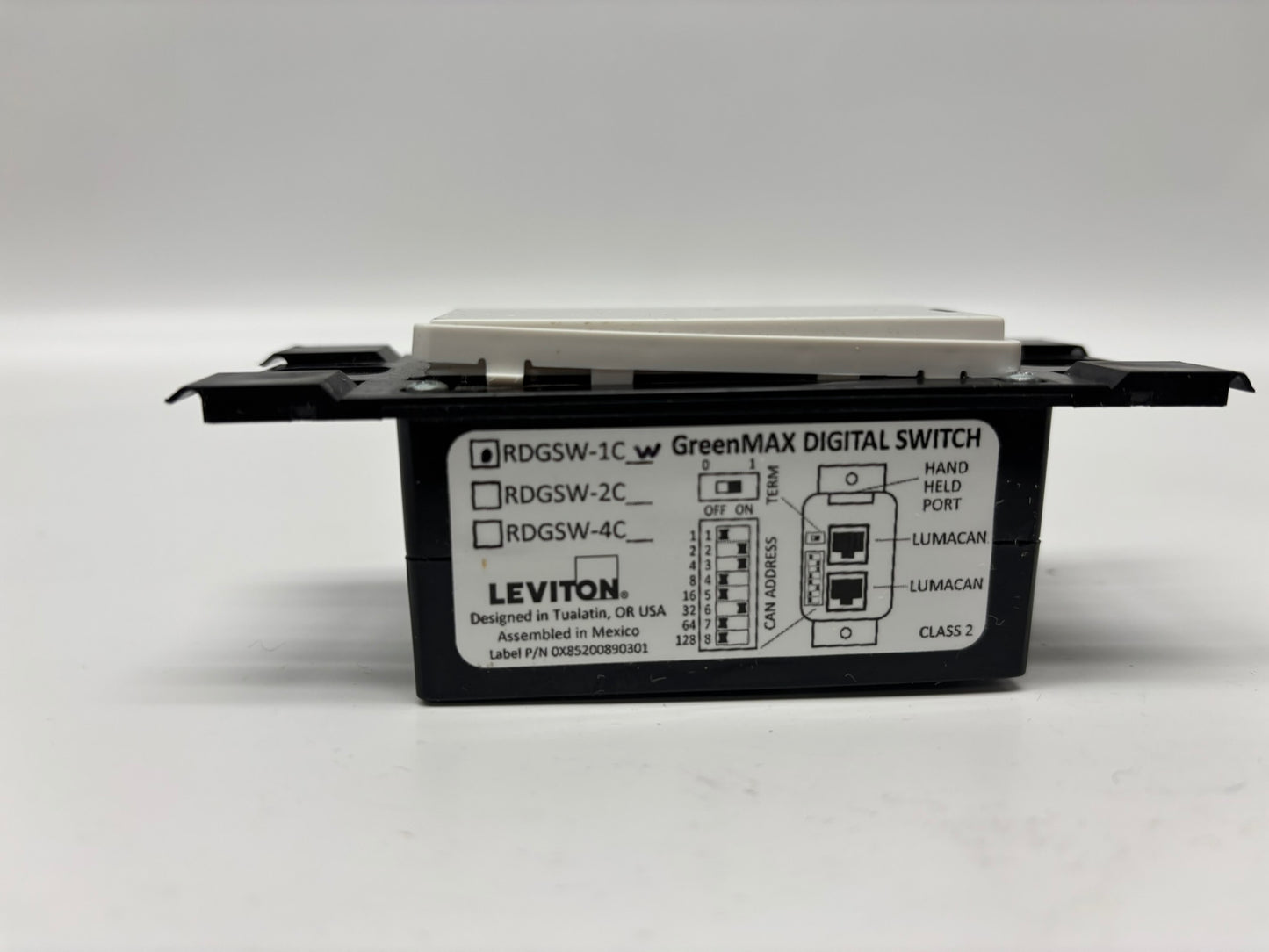 Leviton GreenMAX® (RDGSW-1CW) Digital Keypad, Light Switch, 1 Button, LumaCAN3, White