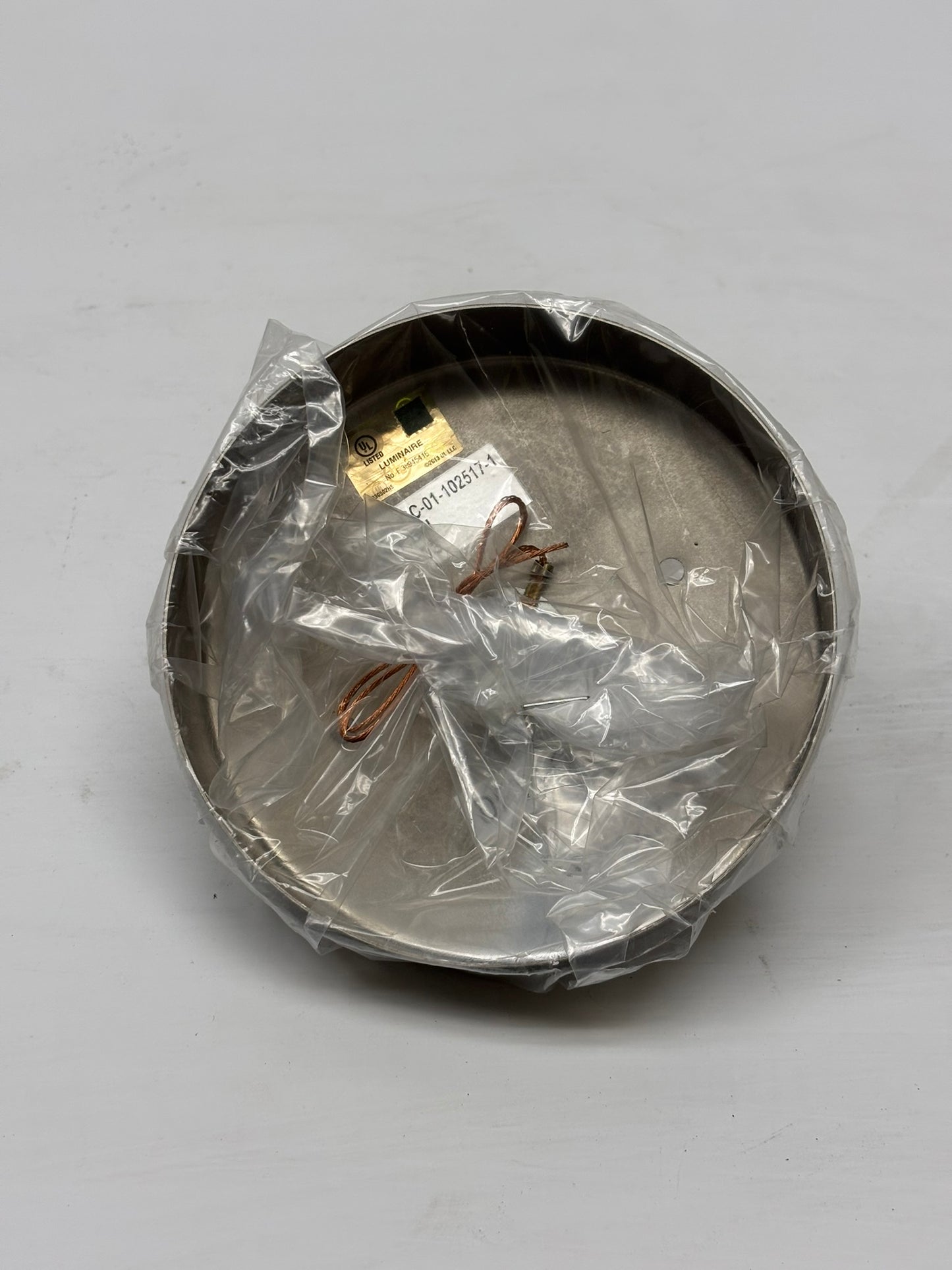 PL Premiere Lighting (GC-01-102517-1) LED Fixture Efficient & Modern Lighting Solution