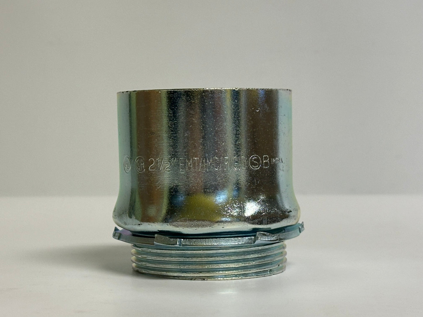 10 PK Steel City (TC127A) 2-1/2" Set Screw Connector Straight Connection Orientation