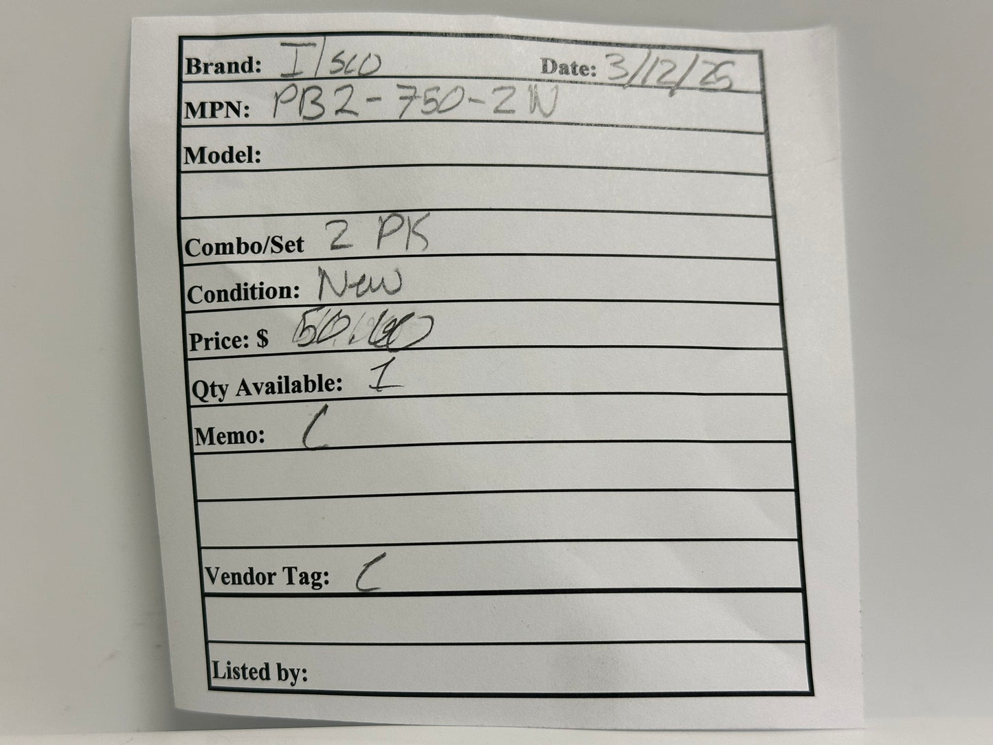 2 PK Ilsco (PB2-750-2N) PB2-750-2N 750mcm Aluminum/Copper 2-Connector Lug