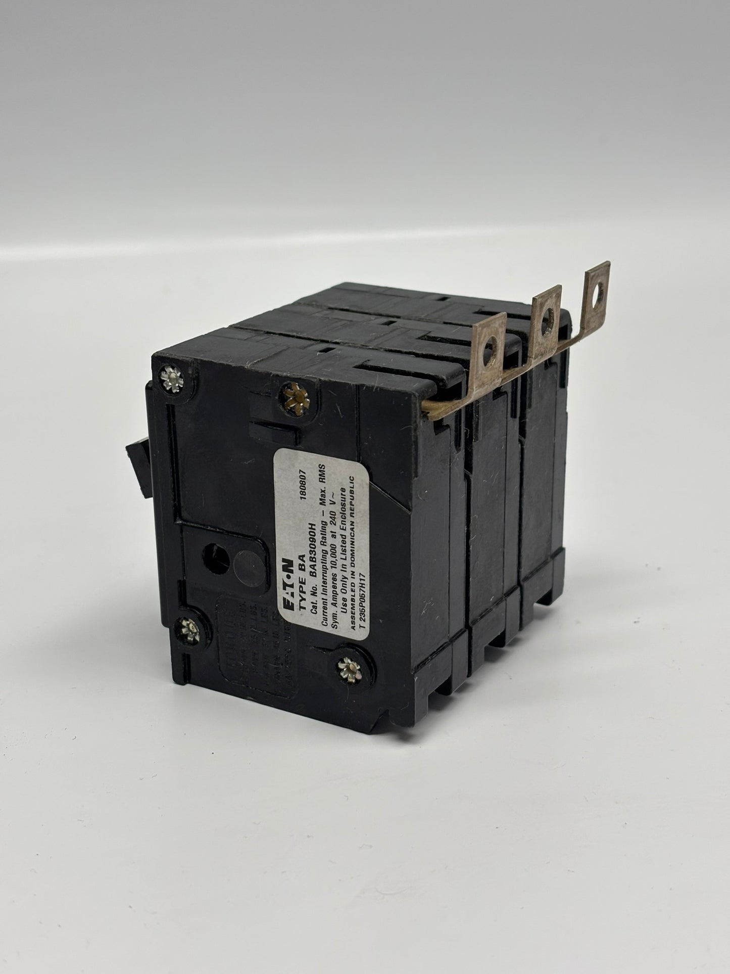 Eaton BAB3090H Quicklag Industrial Thermal-Magnetic Circuit Breaker