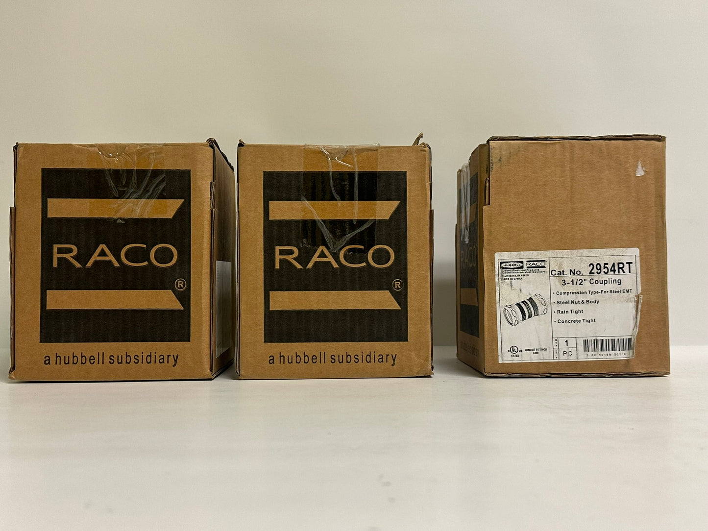 3 PK Raco (2954RT) 3-1/2" Compression Coupling EMT Type Rain Tight