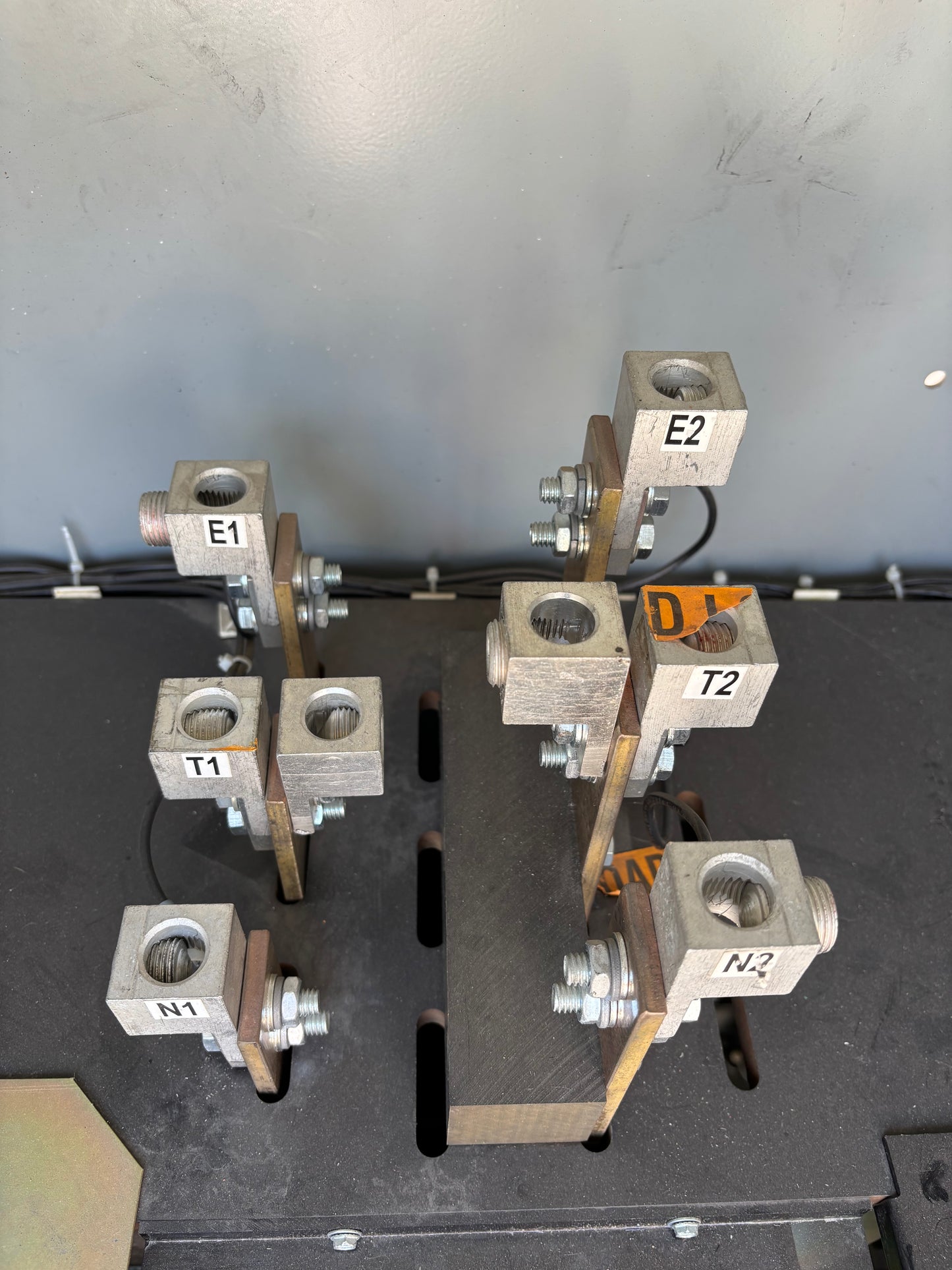 GE Zenith Controls 100amp Transfer Switch Cat# ZB4sb0121-57e601x 1 phase 480V