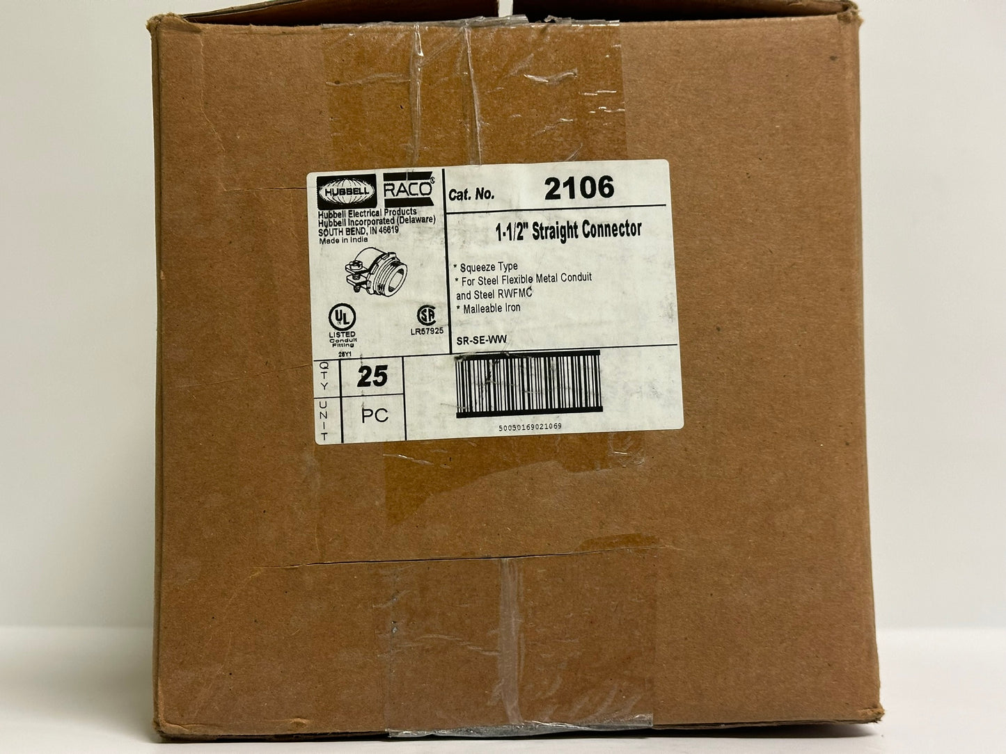 25 PK RACO 2106 – 1-1/2" Non-Insulated Straight Squeeze Conduit Connector