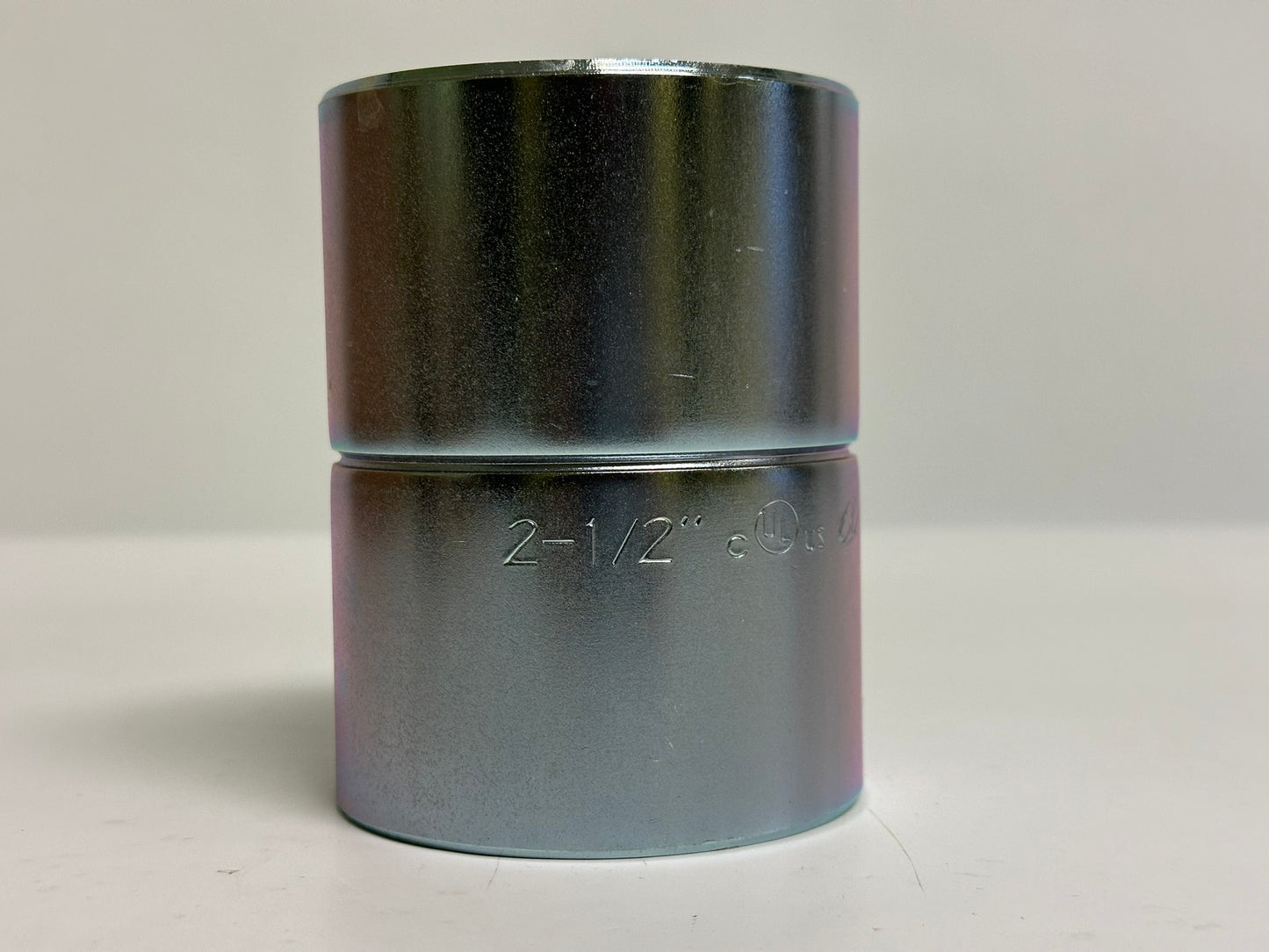 9 PK RACO 2150 2-1/2" EMT Set-Screw Coupling Electroplated, Concrete-Tight