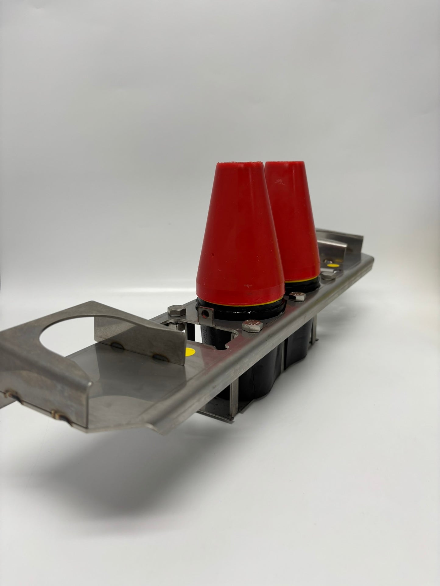ABB Elastimold 373J2 35kV 200 Amp Loadbreak 2-Point Junction with Stainless Steel Bracket