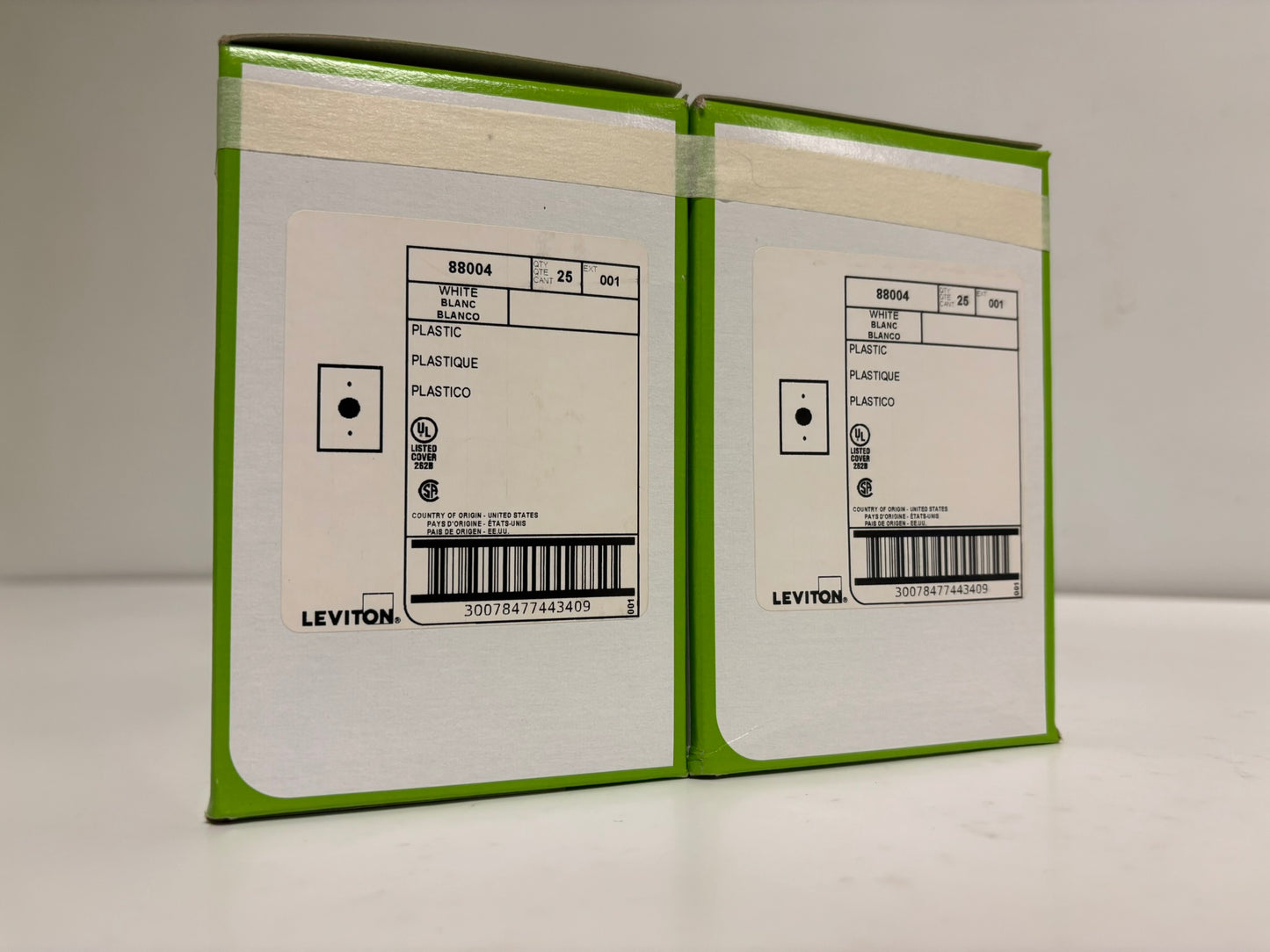 50 PK Leviton 88004 1-Gang Single Receptacle Wallplate – 1.406" Diameter, White