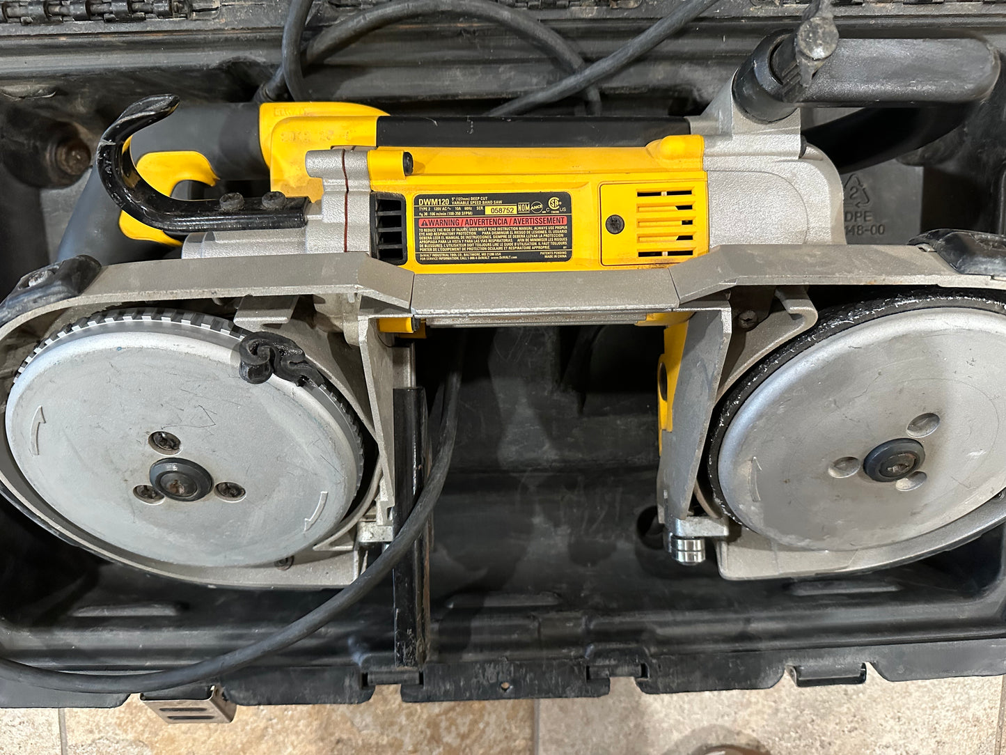 Dewalt 10 Amp Deep Cut Band Saw DWM120K 100-350 SPM (Saw Only)