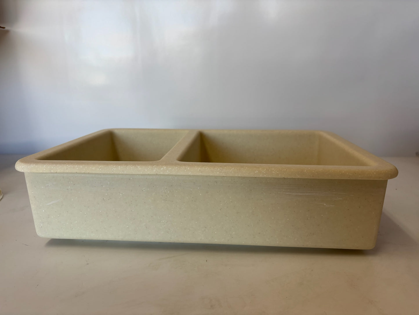 New Aristech Surfaces SKC7810RSH1218 1/4" wet wall panel, Malt