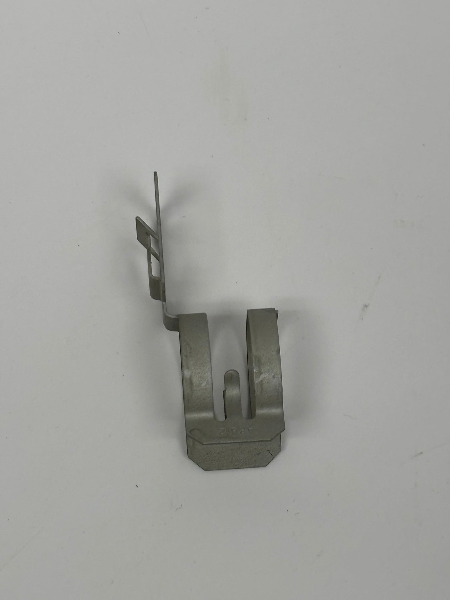 88 Pack Pentair Caddy AR812 1/2-3/4" Emt/Metal Stud Clip Through Stud Cable/ Conduit Type
