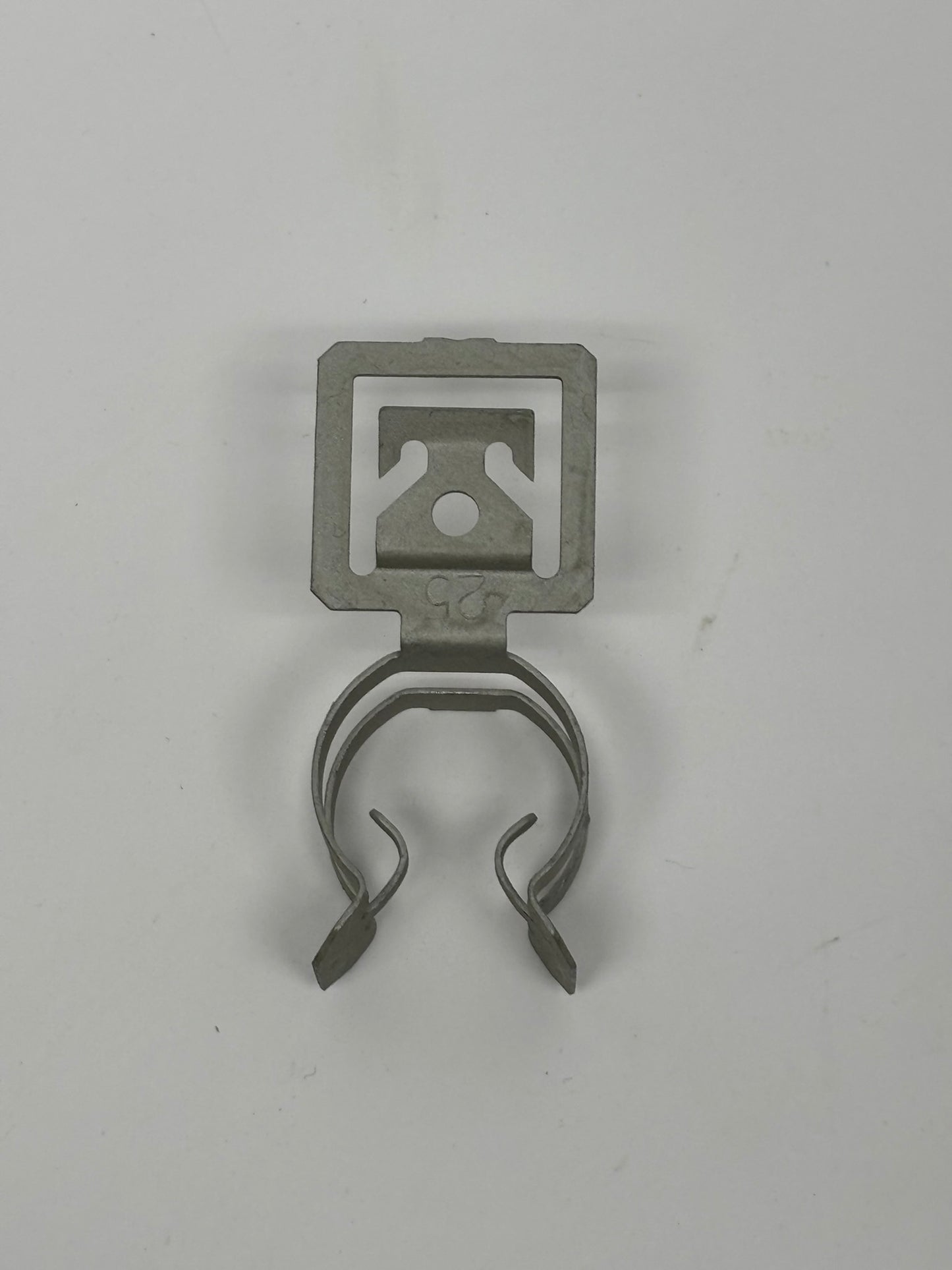88 Pack Pentair Caddy AR812 1/2-3/4" Emt/Metal Stud Clip Through Stud Cable/ Conduit Type