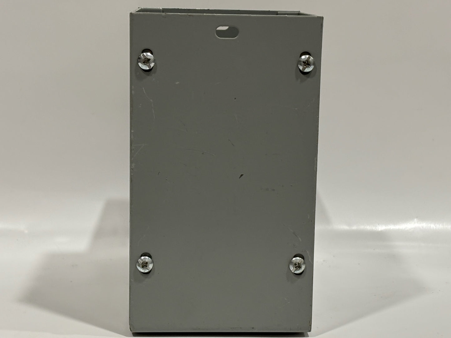 Cooper B-Line 44L Screw Cover Wireway Elbow 4x4 – 90° Bend, Steel, Gray