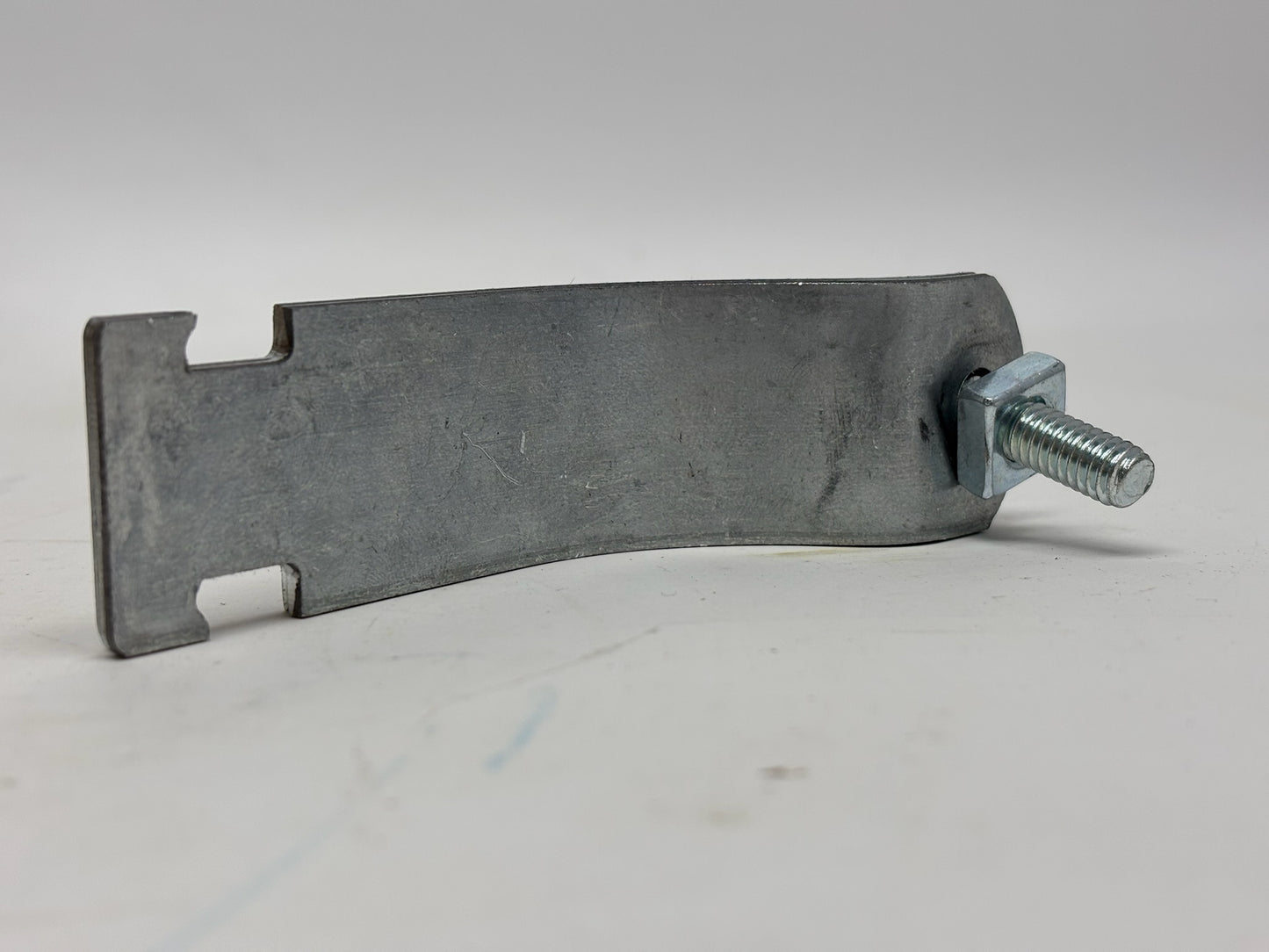 50 PK Eaton B-Line B2014PAZN Adjustable Pipe Hangers, Zinc-Plated Steel