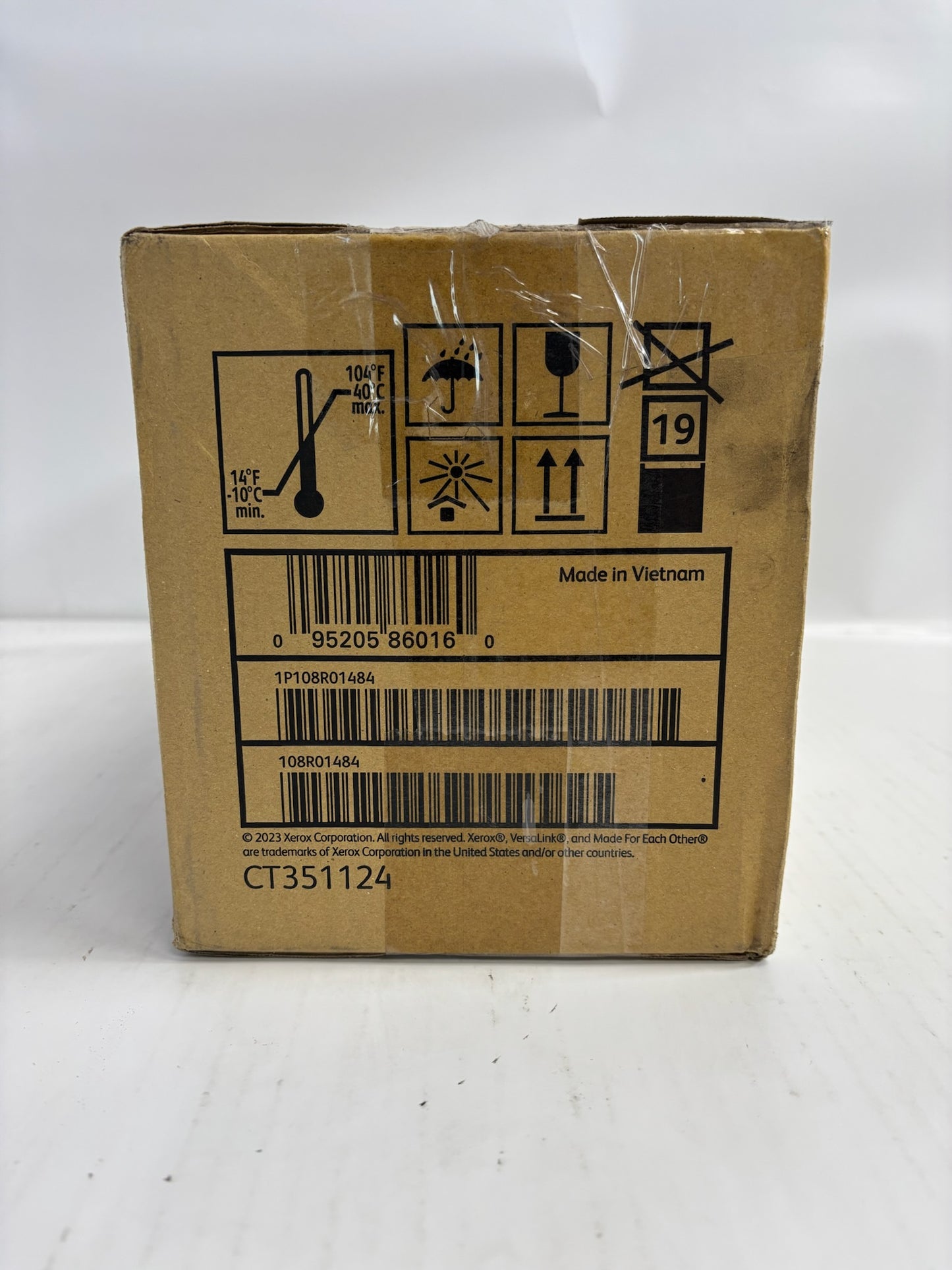 Cosmetic Genuine Xerox VersaLink C500, C505 Black Drum Cartridge 108R01484