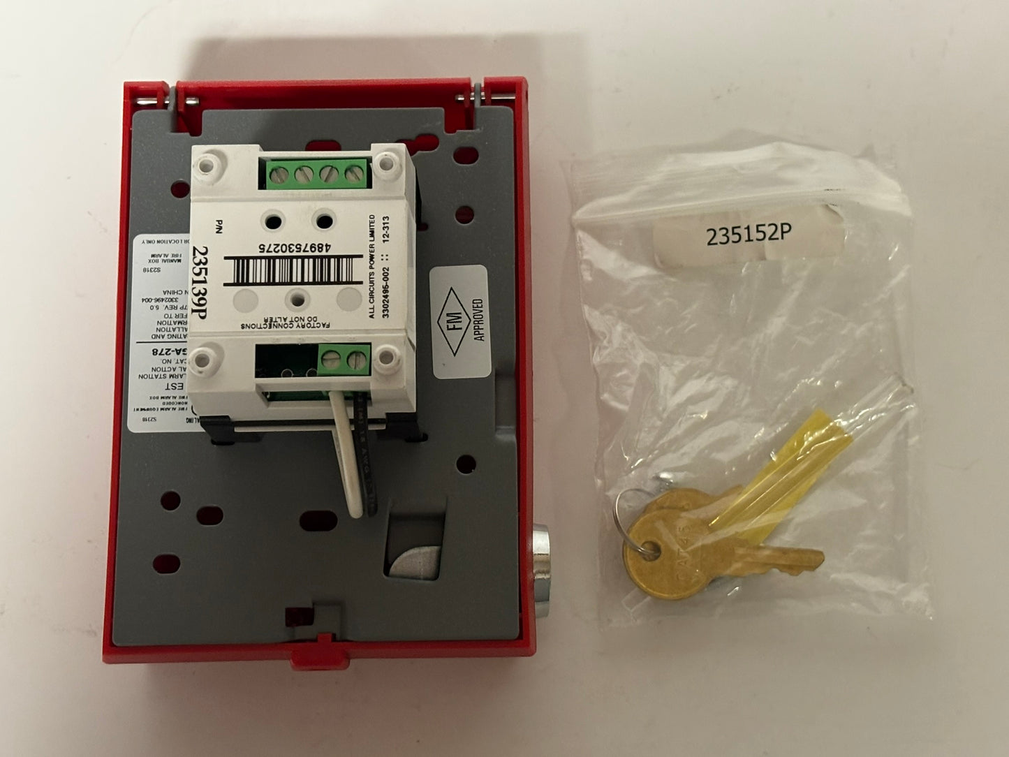 New No Box Edwards EST SIGA-278 Dual Action Fire Alarm With Key (235139P)