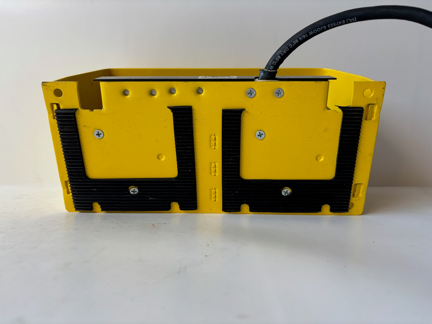 Conntrol 982-2350-01 Foot Switch 13 AMP(A),1/2HP(CV), 124-250 VAC