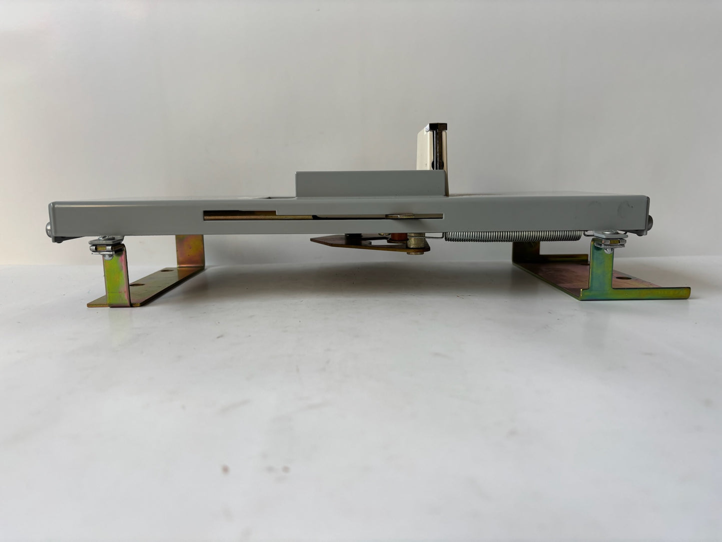 Eaton Cutler Hammer 766A91G12 Breaker Accessory Handle Mechanism
