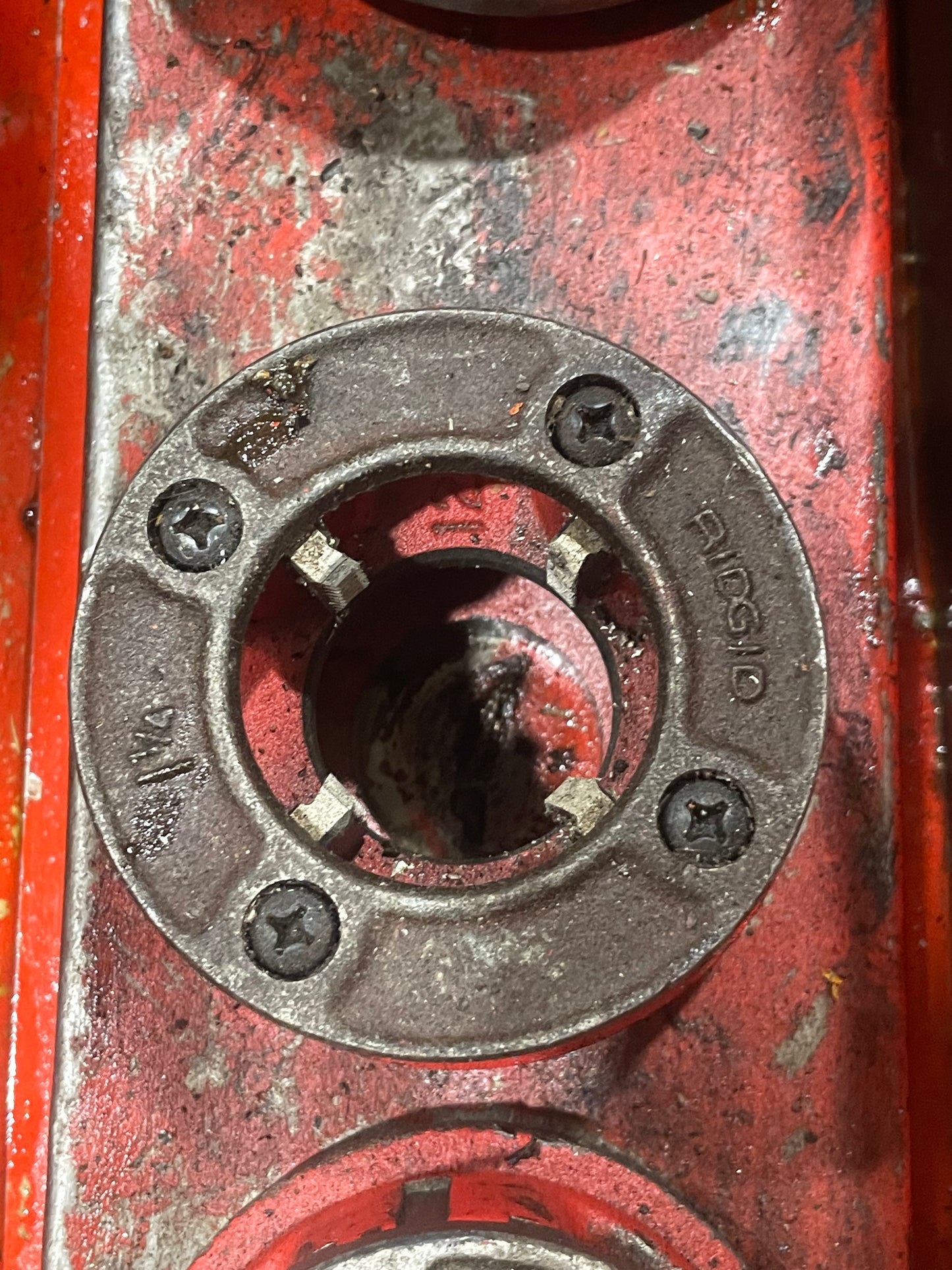 Ridgid 700, Power Drive Pipe Threader w/ 1/2" to 2" NPT Die Heads