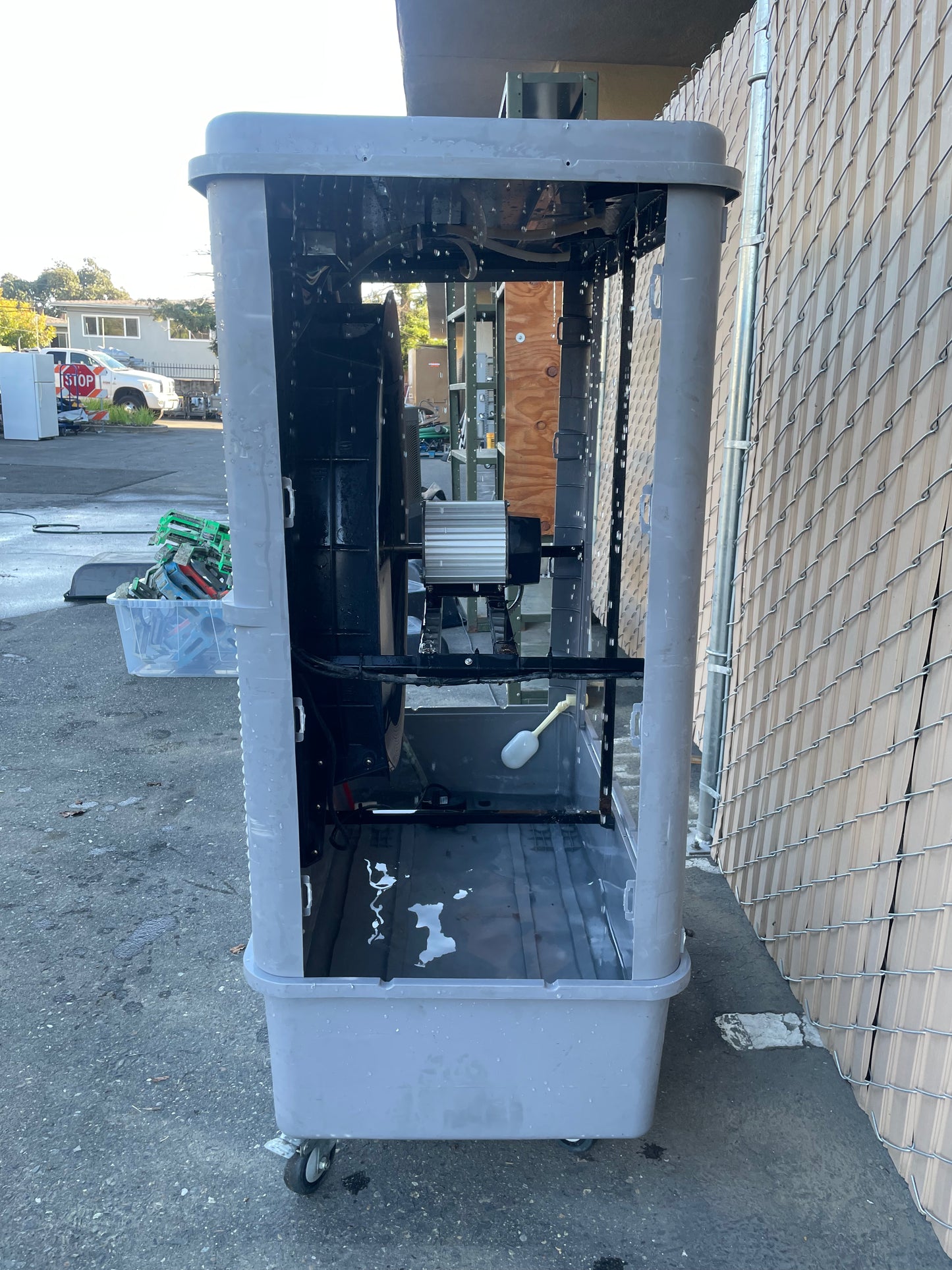 Hessaire 3-Speed Portable Evaporative Cooler 5 ft x 4 ft (Used)