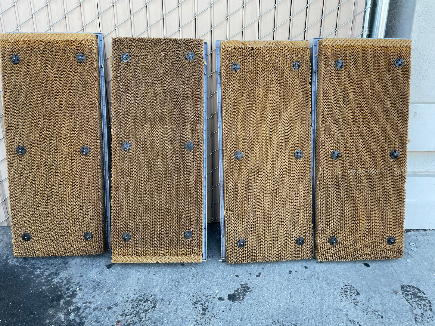 Hessaire 3-Speed Portable Evaporative Cooler 5 ft x 4 ft (Used)