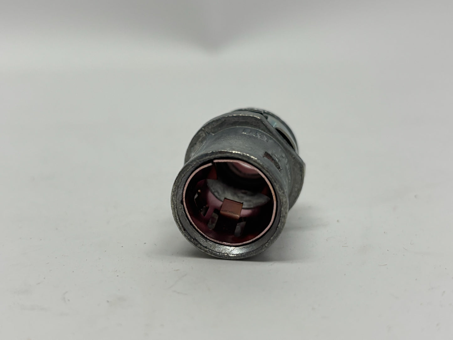 100 PC Arlington 40AST 3/8" SNAPIT Cable Connector MCI: 480-610/480-550 Zinc Die Cast