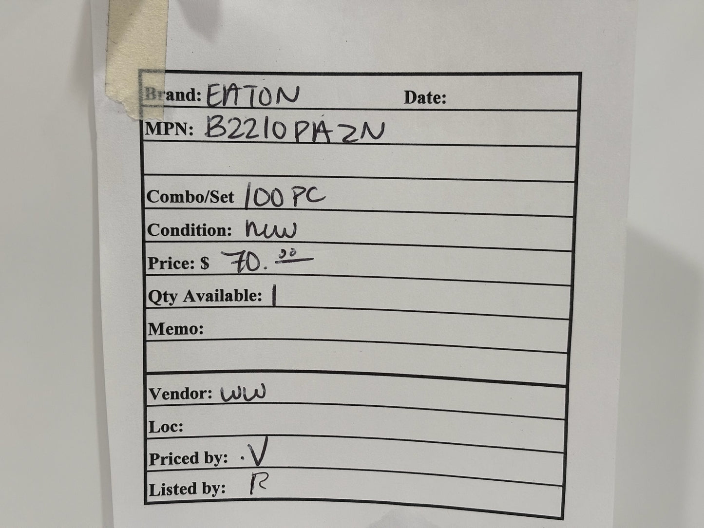100 PC Eaton B2210PAZN 1" EMT, IMC, & Rigid Pre-Assembled Pipe Clamp