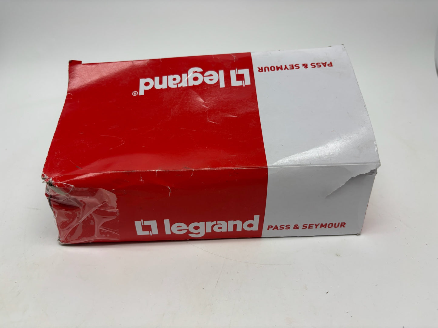 9 PC New Open Legrand IG5362 Isolated Ground Duplex Receptacle, 20A, 125V, Orange