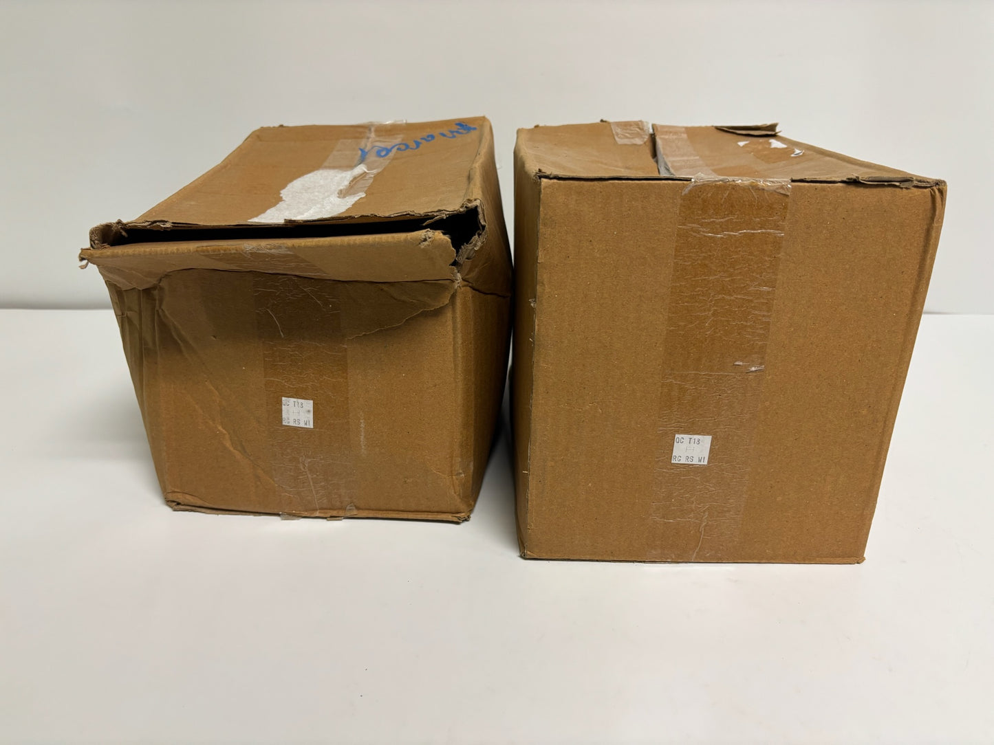 New 200 PK Hubbell RACO 2054 1" Conduit & Cable Hanger w/Bolt