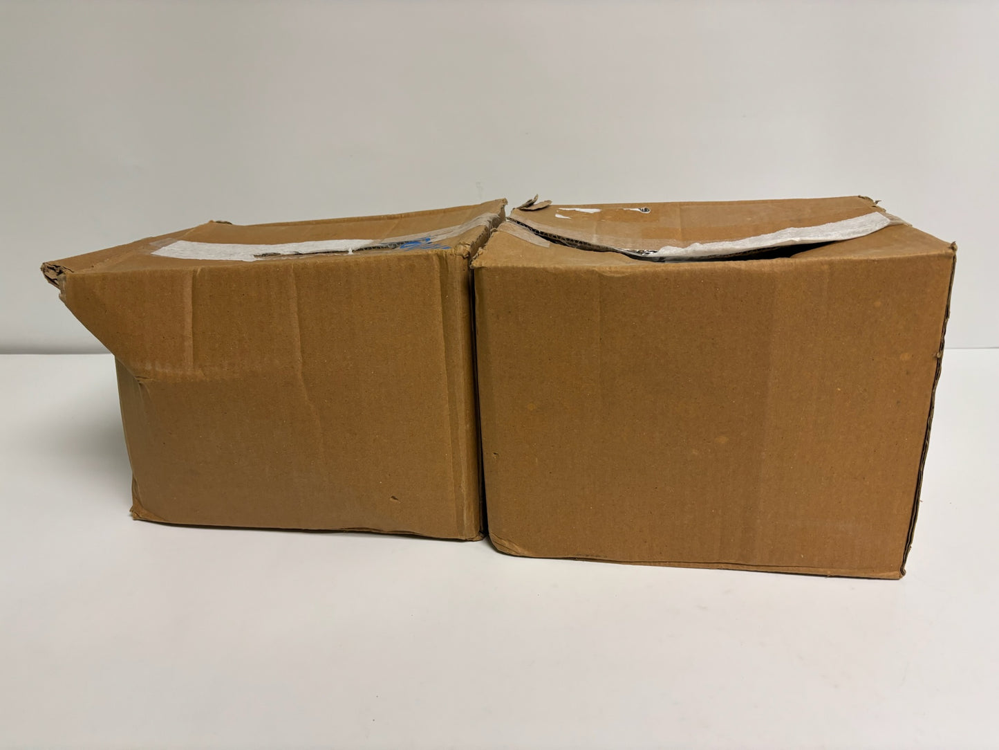 New 200 PK Hubbell RACO 2054 1" Conduit & Cable Hanger w/Bolt