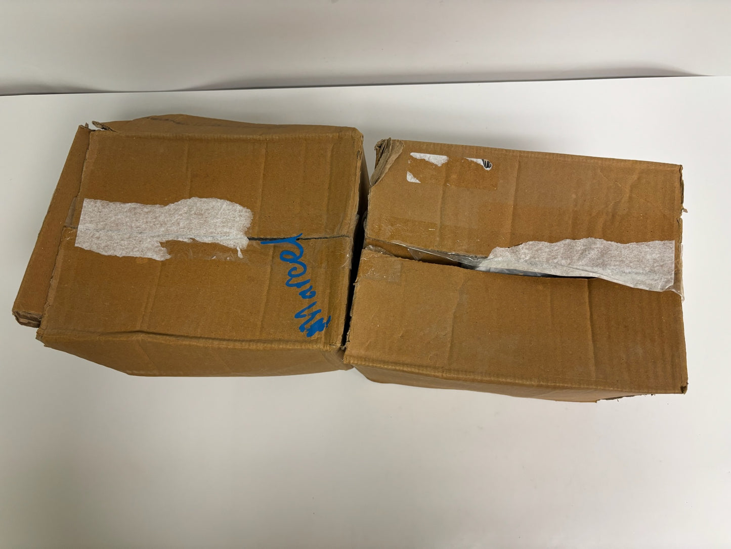 New 200 PK Hubbell RACO 2054 1" Conduit & Cable Hanger w/Bolt