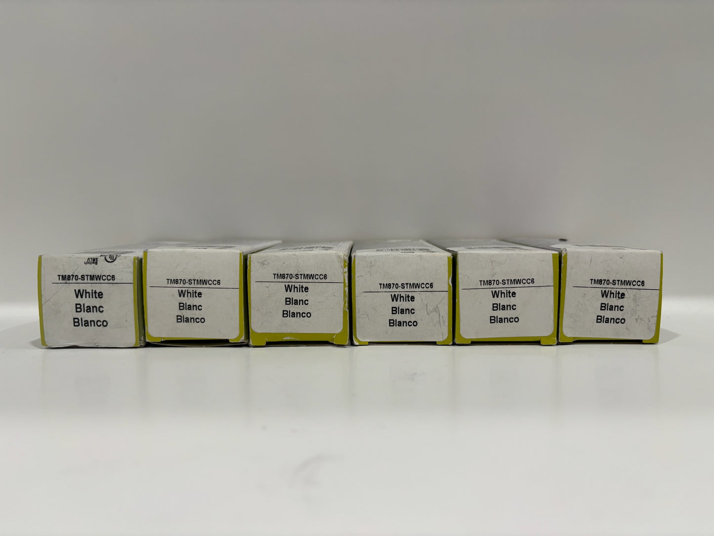 New 6 PC Leviton TM870-STMWCC6 15A Momentary Contact Switch, Single-Pole, 120V