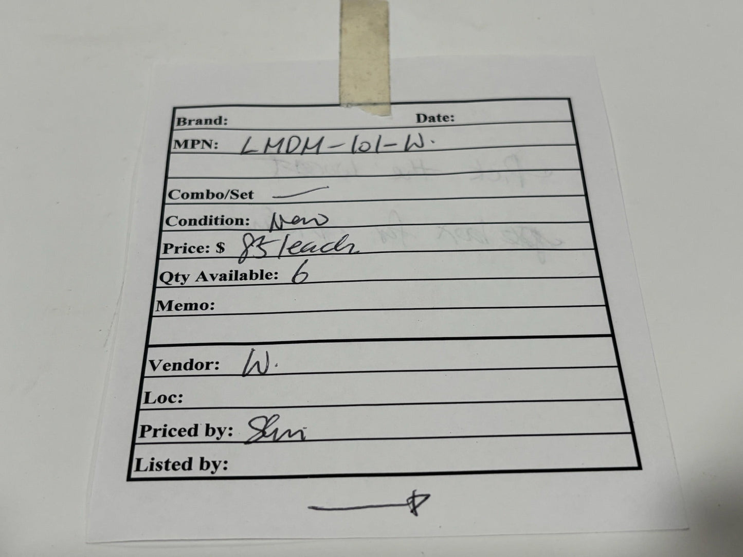 New Legrand LMDM-101-W Digital Dimming Wall Switch with IR, White, Low Voltage