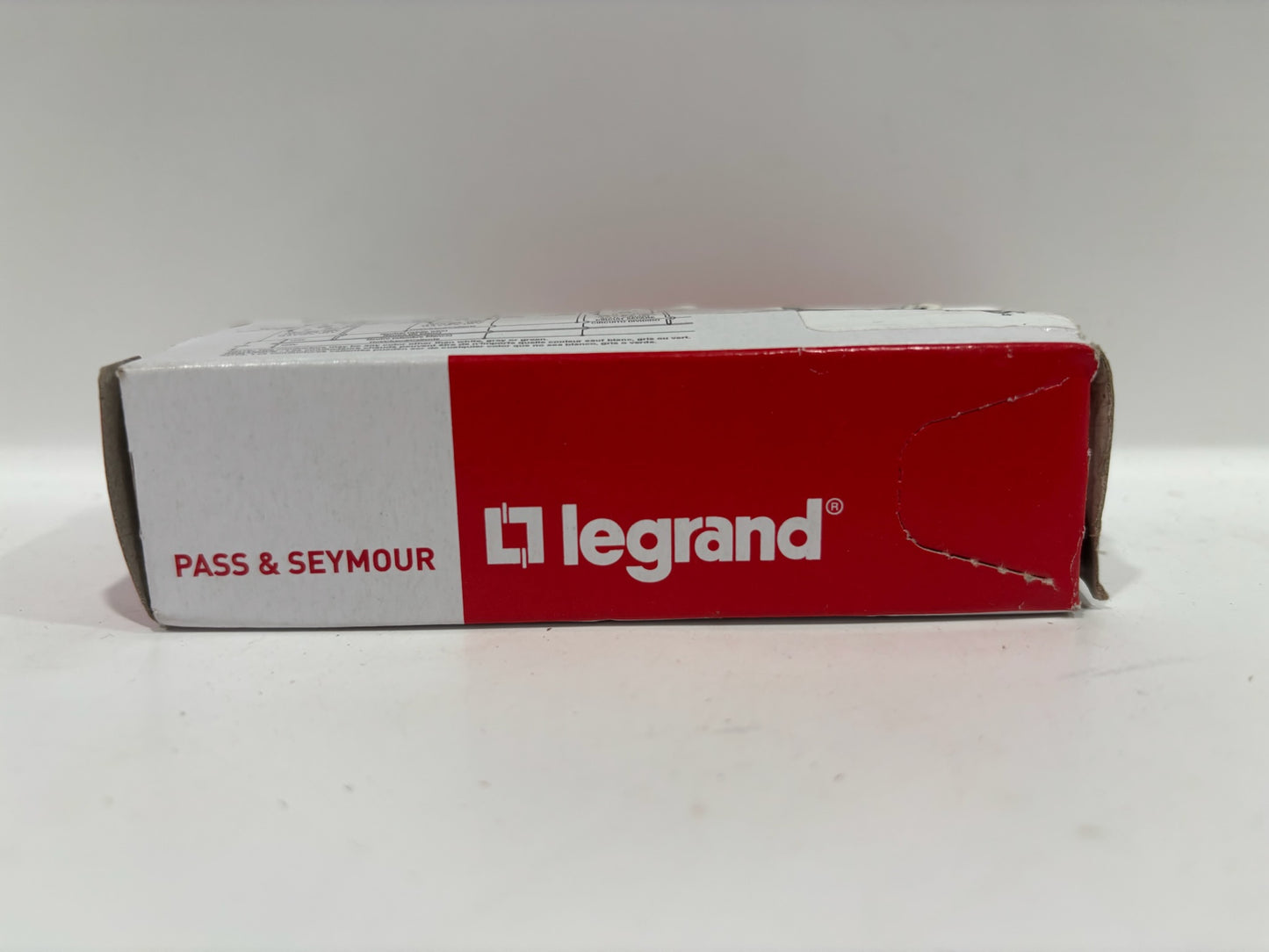 New 8PC Legrand TR5351-W Spec-Grade Tamper-Resistant Outlet, White