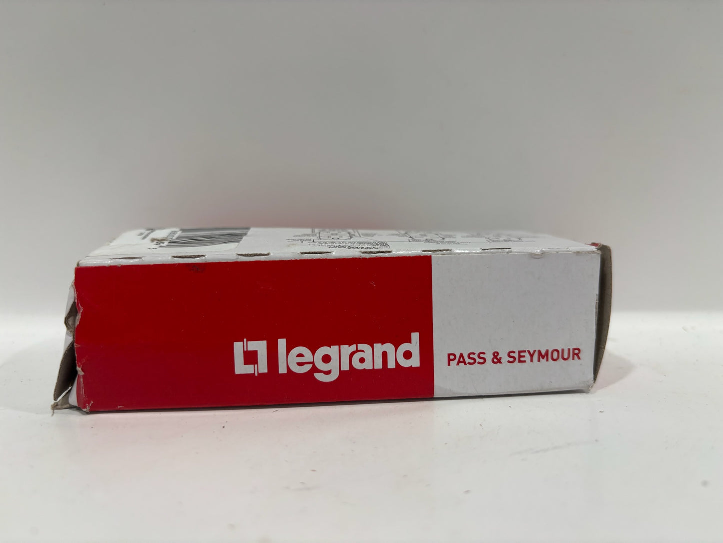 New 8PC Legrand TR5351-W Spec-Grade Tamper-Resistant Outlet, White