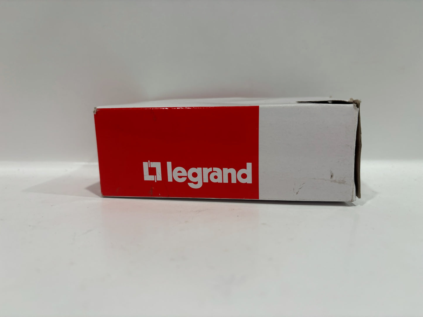 New 6PC Legrand PT2097W Self-Test GFCI Outlet with LED Light, White