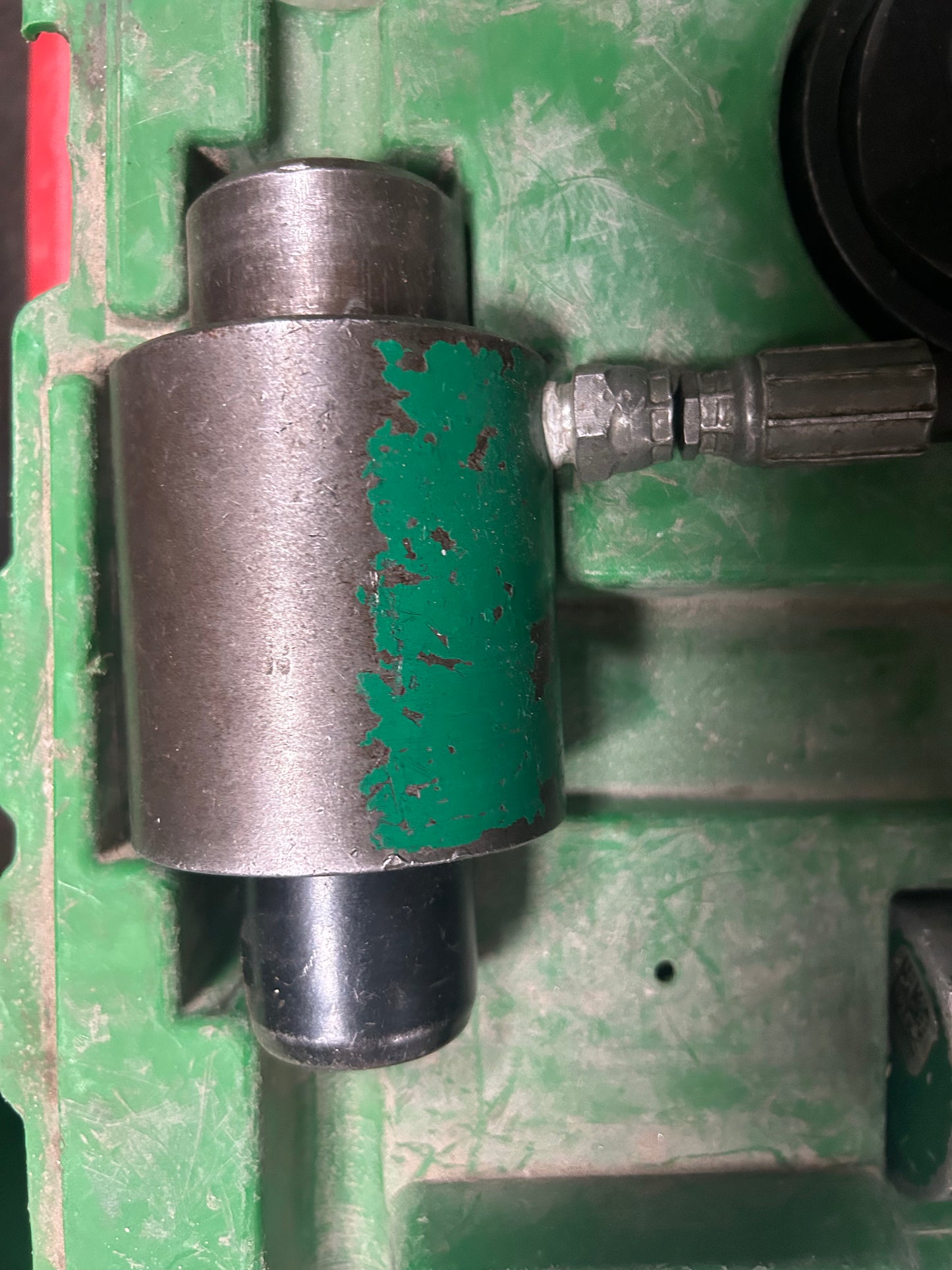 Greenlee Hydraulic Slugbuster Knockout 767 Pump 746 Ram w/ Dies
