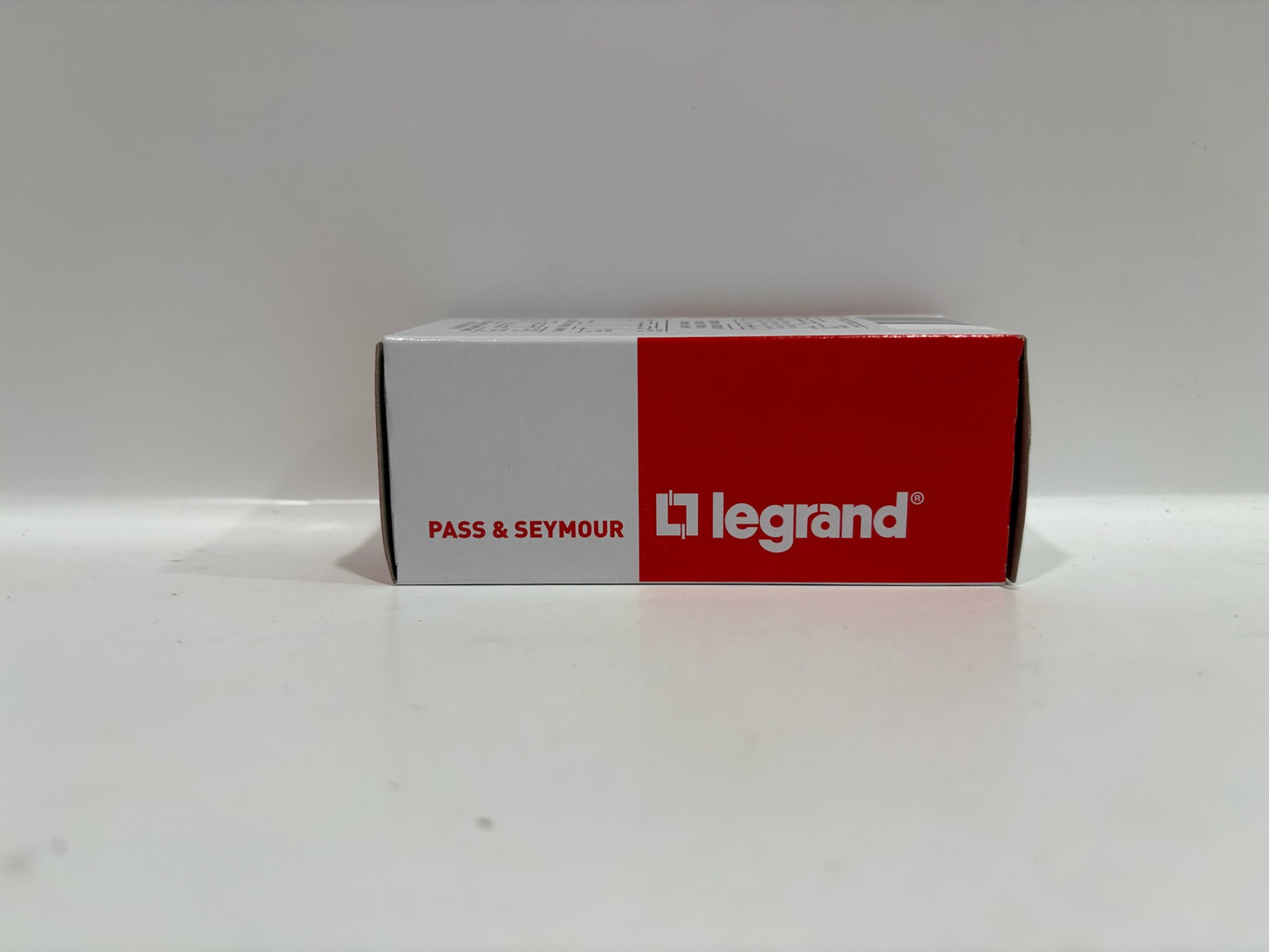 New 7 PC Legrand PS15AC1W Industrial Specification Grade Switch, White