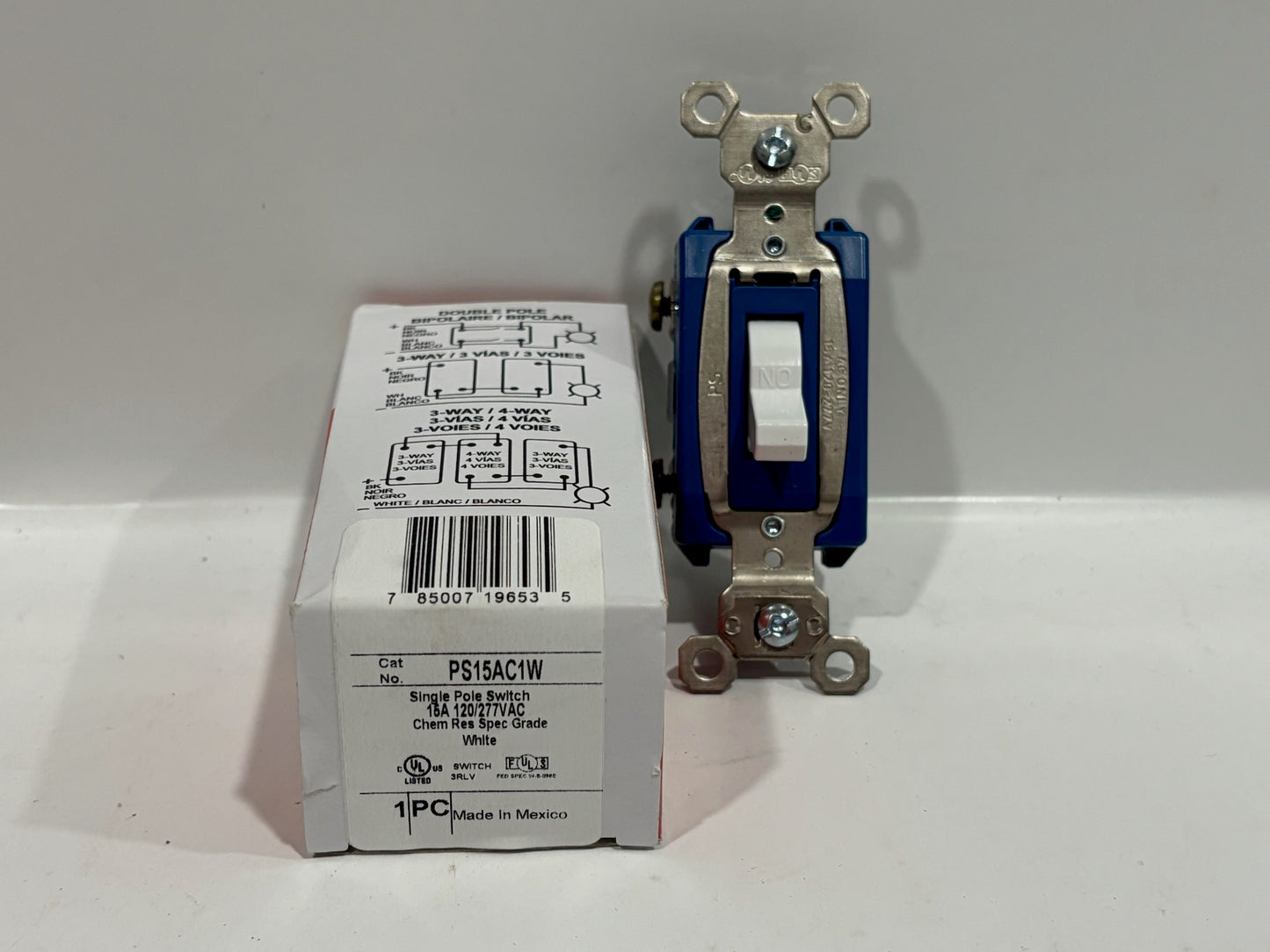 New 7 PC Legrand PS15AC1W Industrial Specification Grade Switch, White