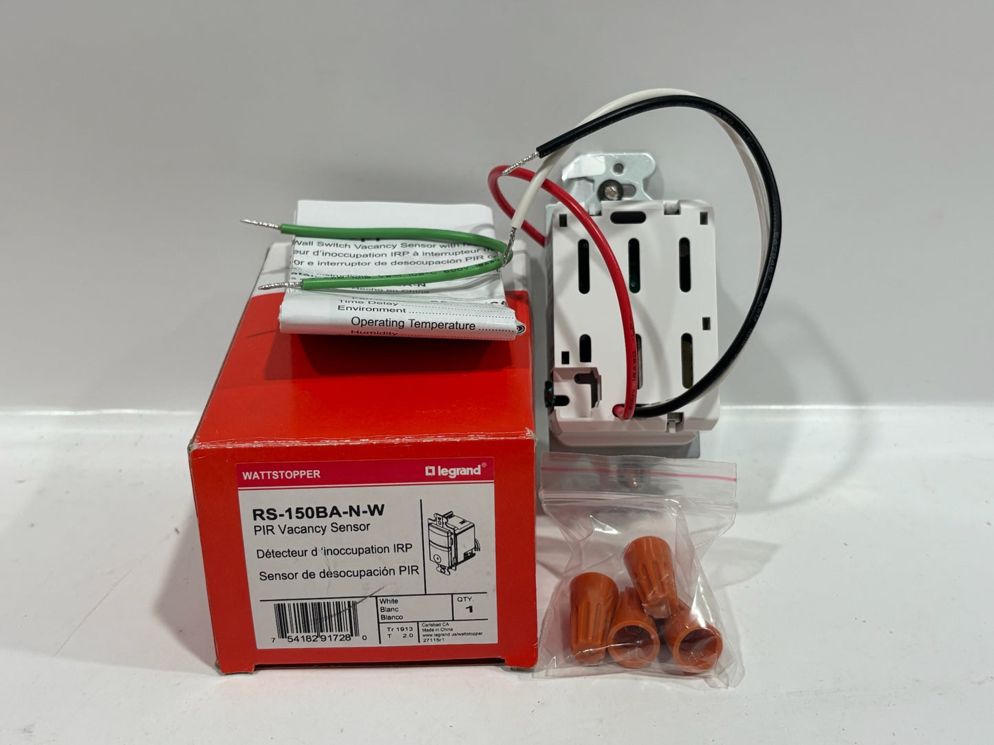 New 7PC Legrand RS-150BA-N-W Vacancy Sensor, 3-wire w/Nightlight