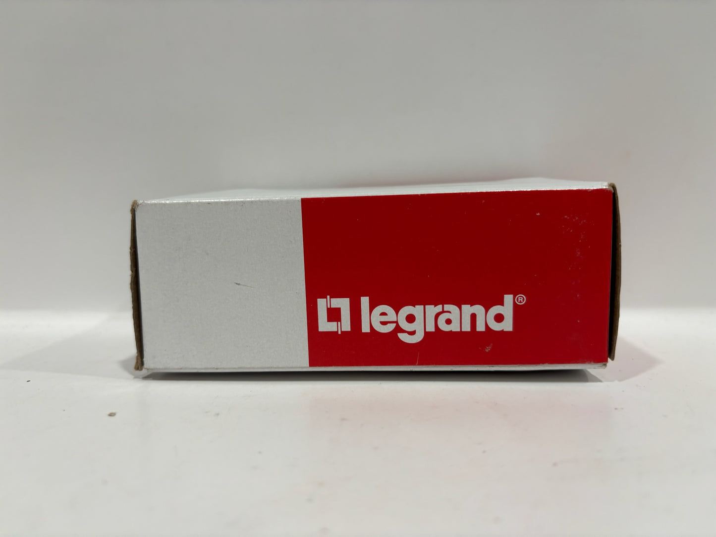 New 12PC Legrand/Eaton AFGF203TRW TR Dual Function GFCI Receptacle - White