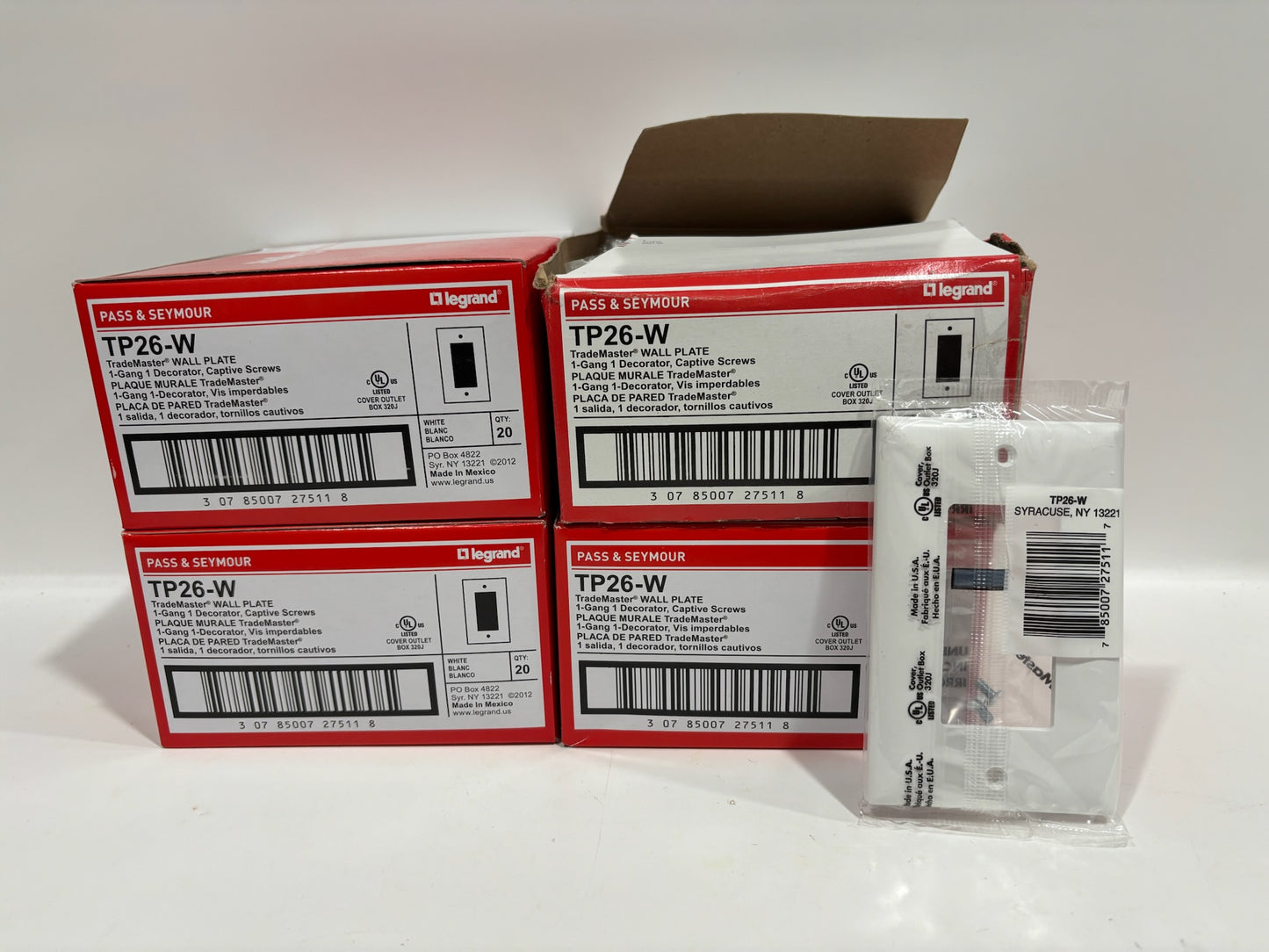 New 100PC Legrand TP26-W 1-Gang Nylon Wall Plate, 1 Decorator Opening