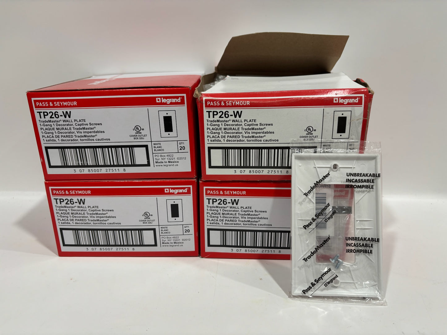 New 100PC Legrand TP26-W 1-Gang Nylon Wall Plate, 1 Decorator Opening
