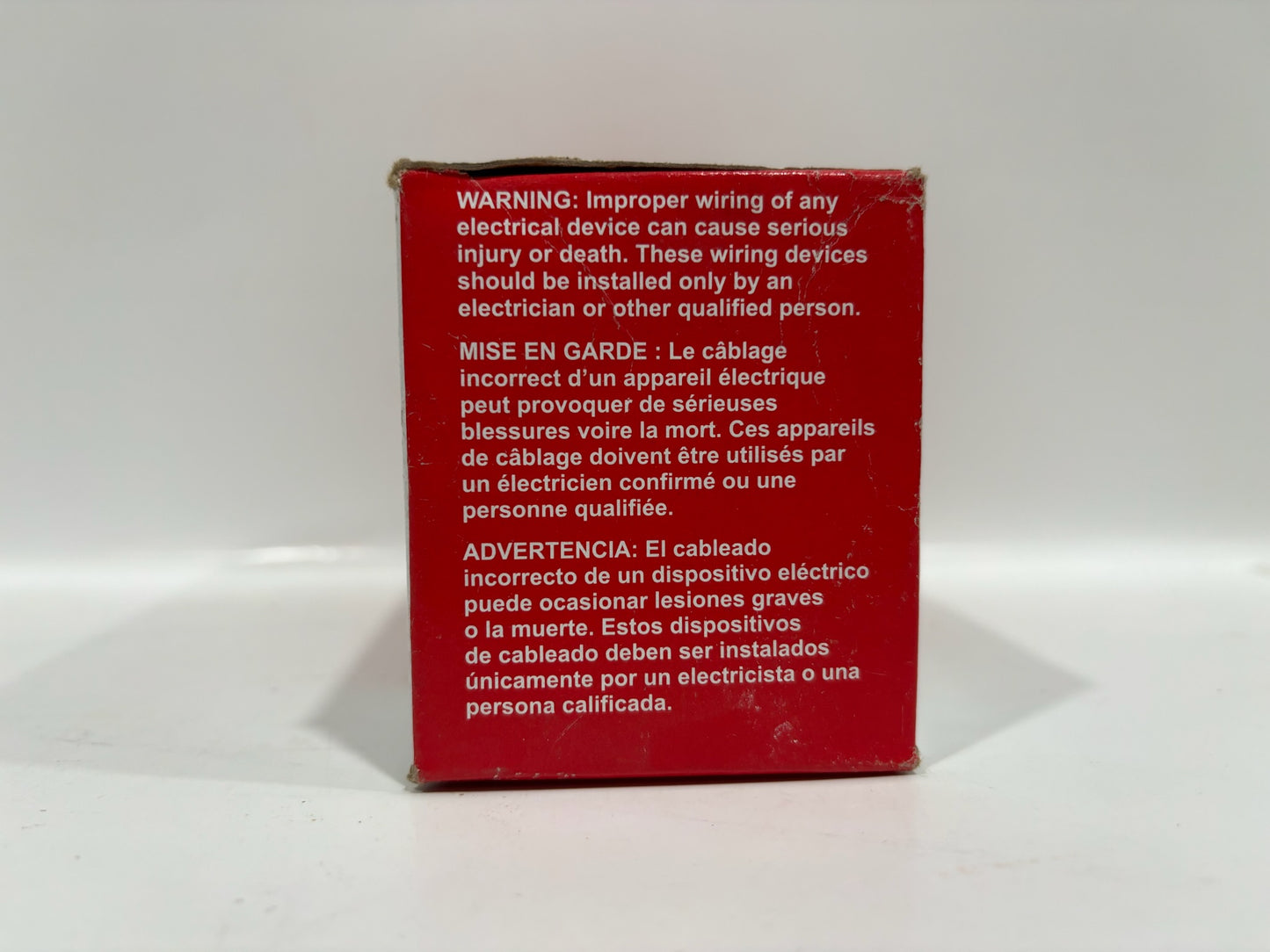 New Legrand CS6365 Turnlock Plug 50A, 125/250V Calif, Style