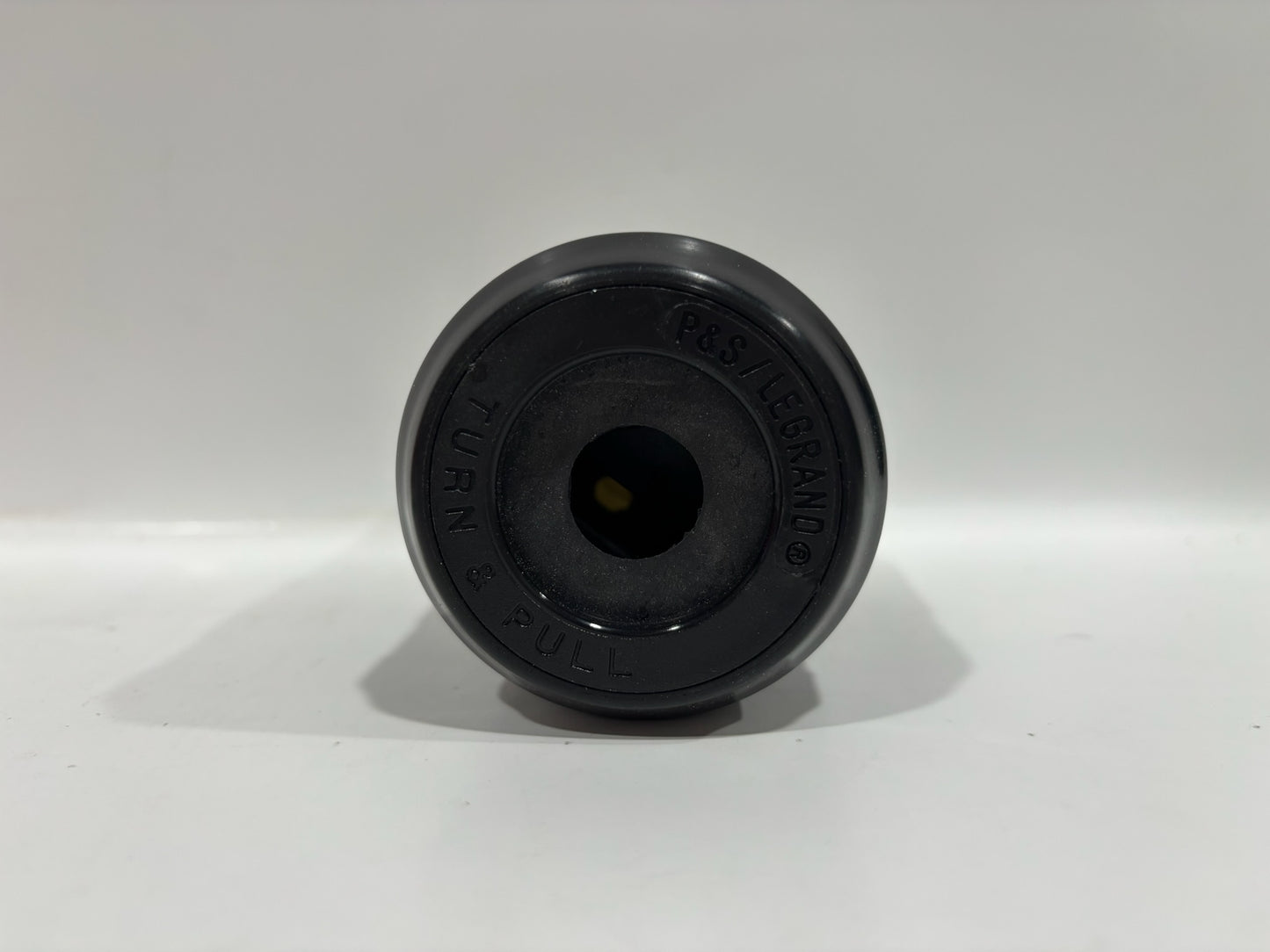 New Legrand CS6365 Turnlock Plug 50A, 125/250V Calif, Style