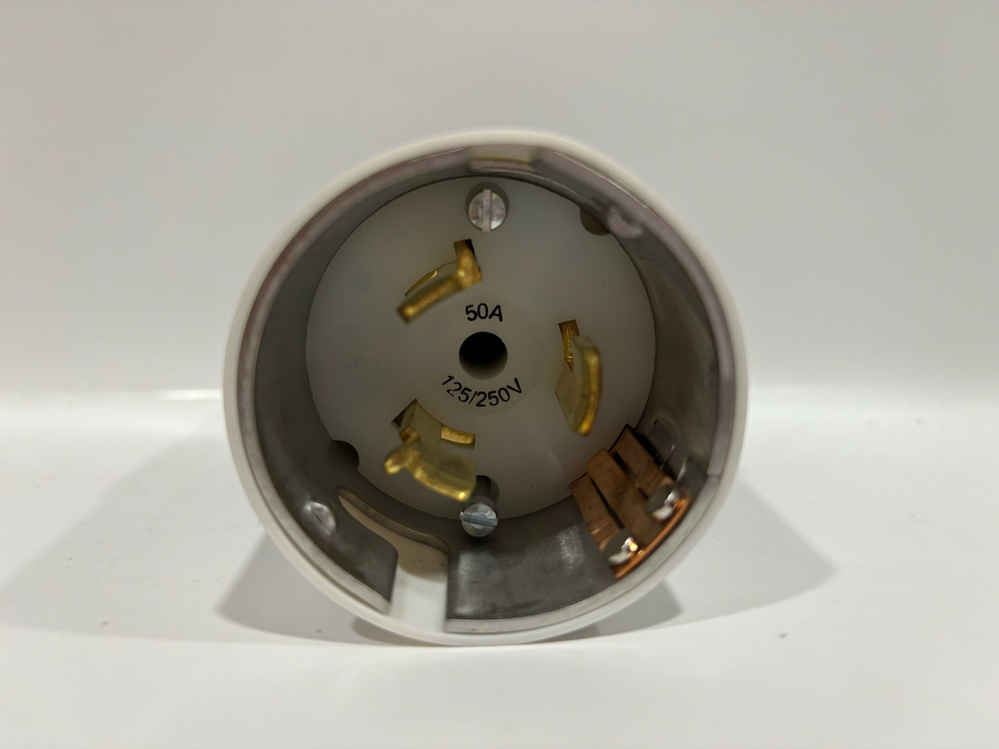 New Legrand CS6365 Turnlock Plug 50A, 125/250V Calif, Style