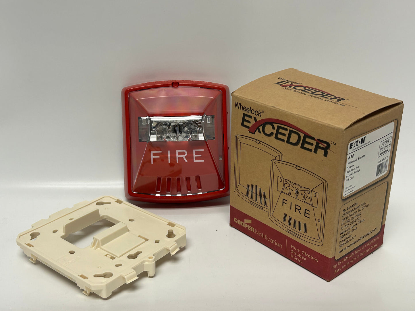 EATON STR 127380 Wheelock Exceder Strobe, Wall Mount, Red