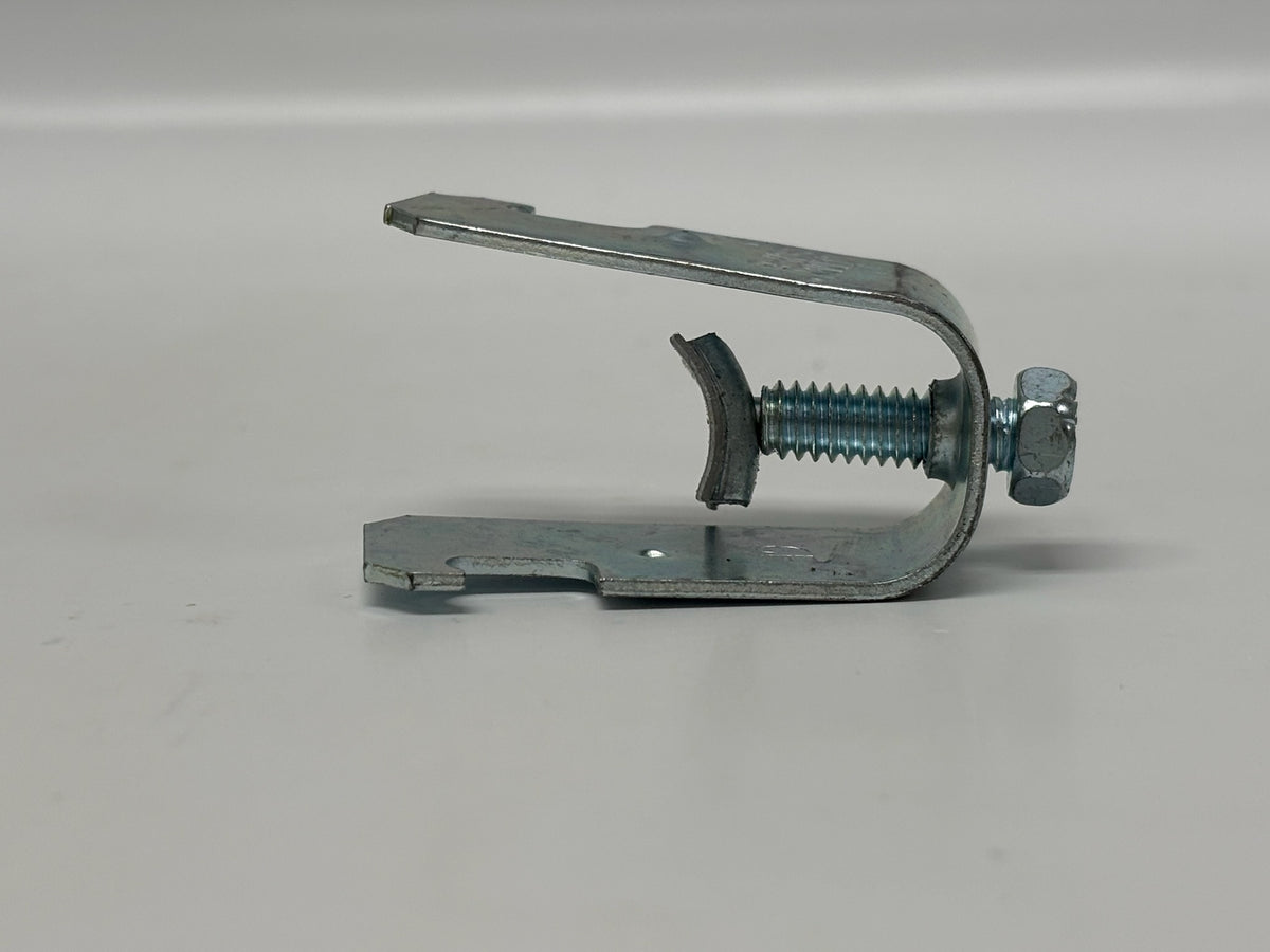 120 Pk nVent Caddy SCH8B 1/2″ EMT to Strut Channel Clamp for Conduit Support