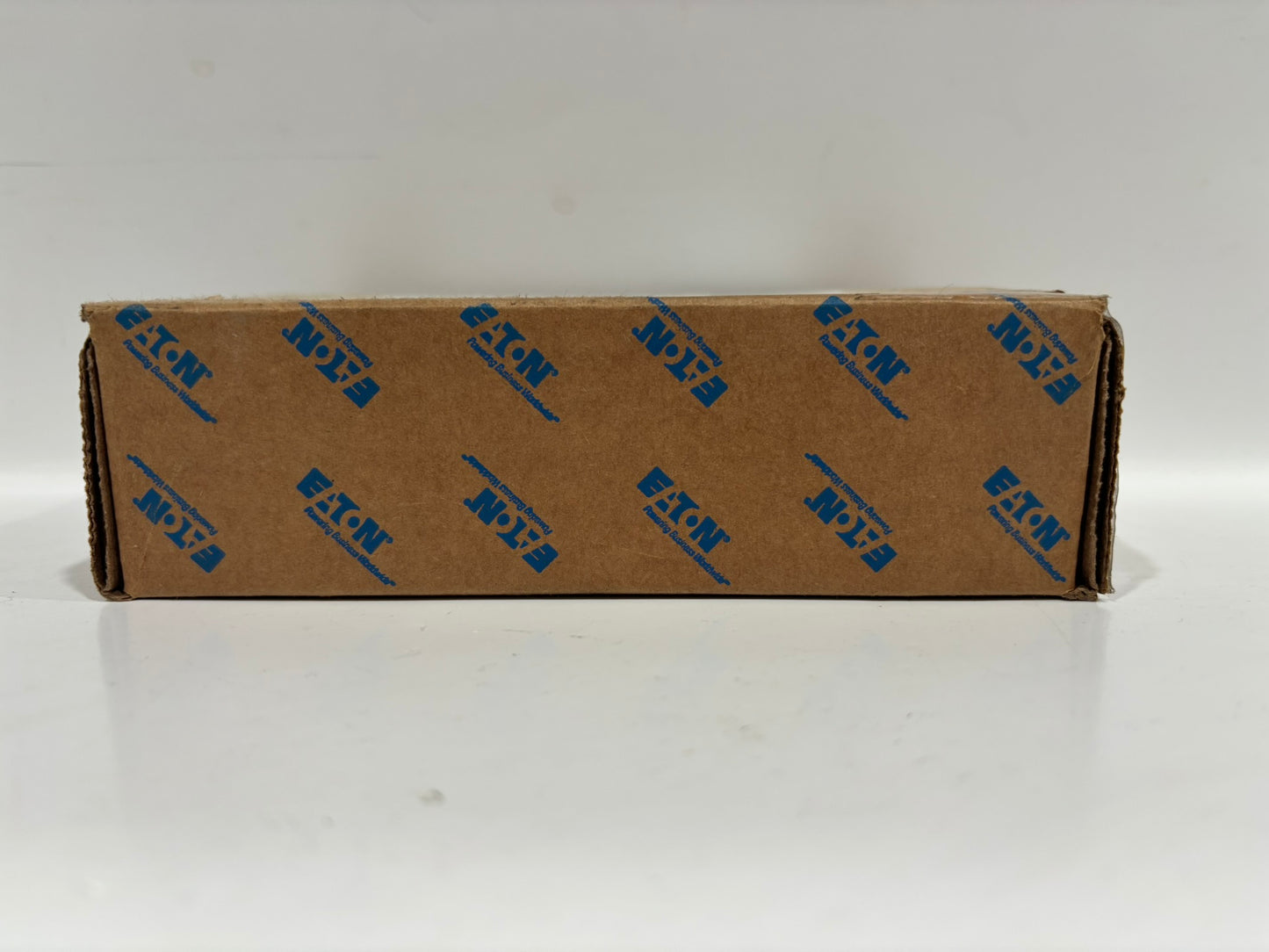 EATON Power Defense PDG5XPLKT Padlockable Hasp Lock Top Mount On/Off